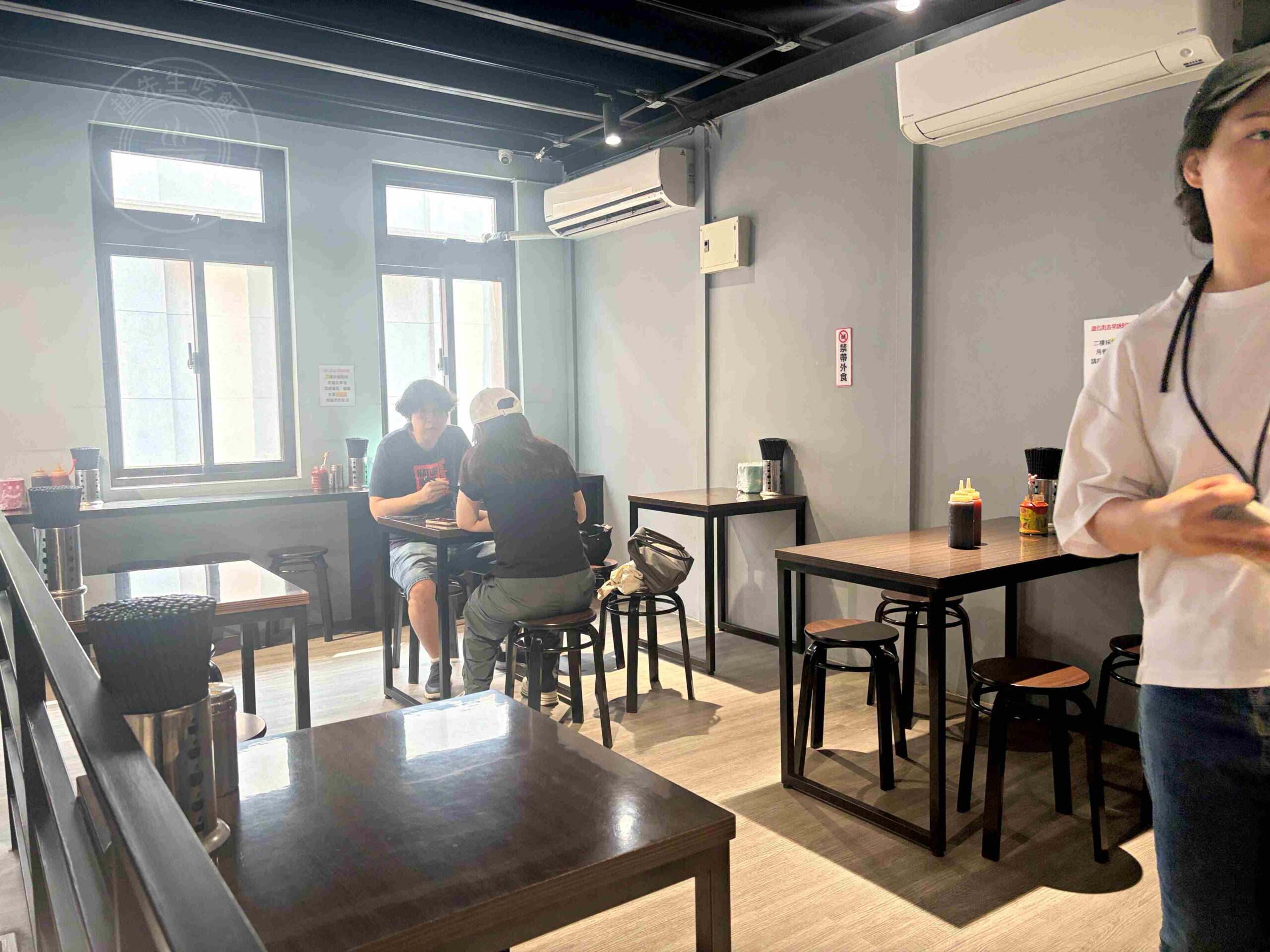 【大同區美食】蔡記迪化街古早味蚵嗲，迪化街巷弄內有冷氣的超人氣小吃推薦(菜單) @趙先生吃飯