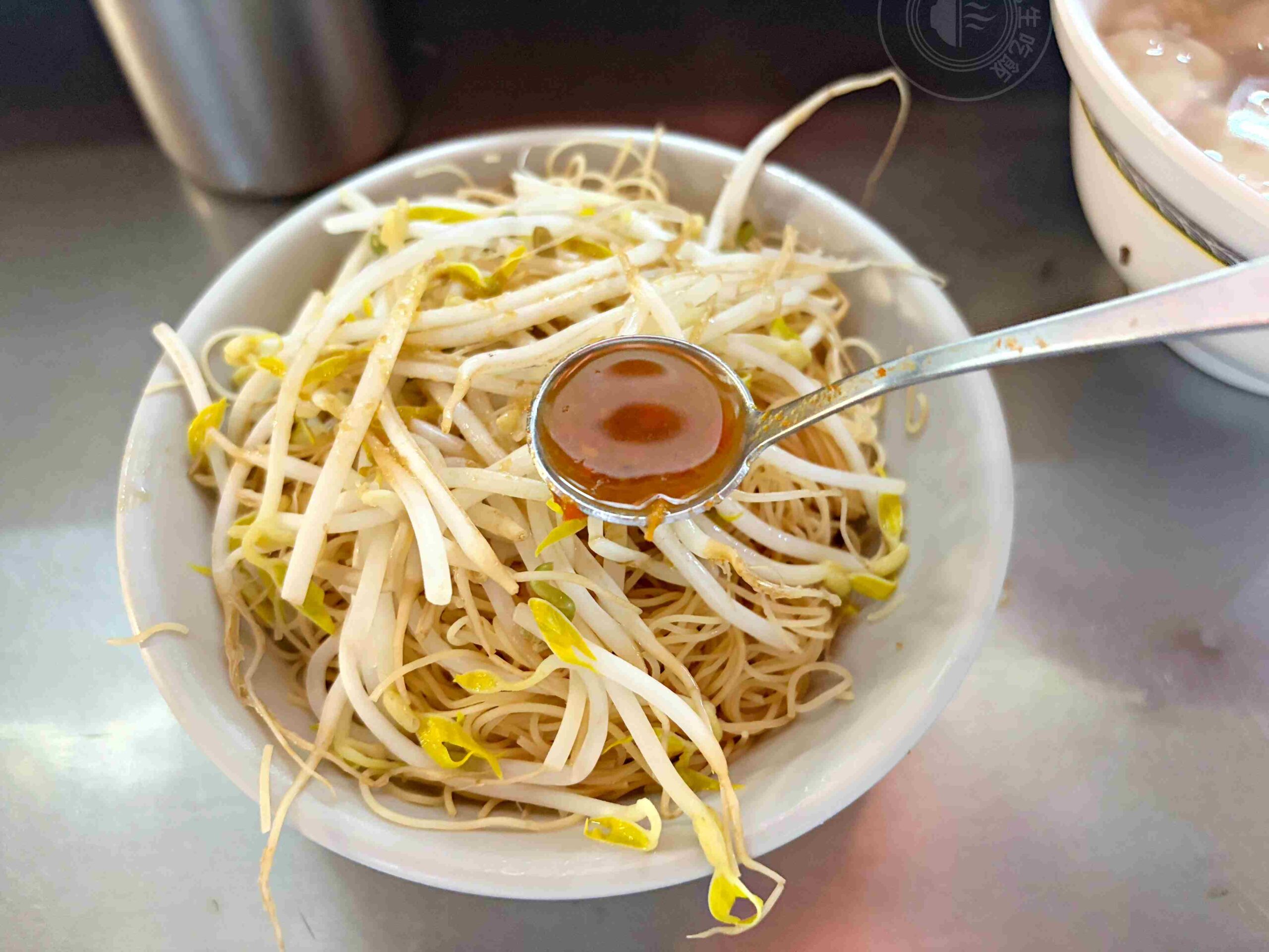 【雙連美食】雙連文記花枝羹，40年老字號清甜蘿蔔白羹配超大塊花枝推薦(菜單) @趙先生吃飯