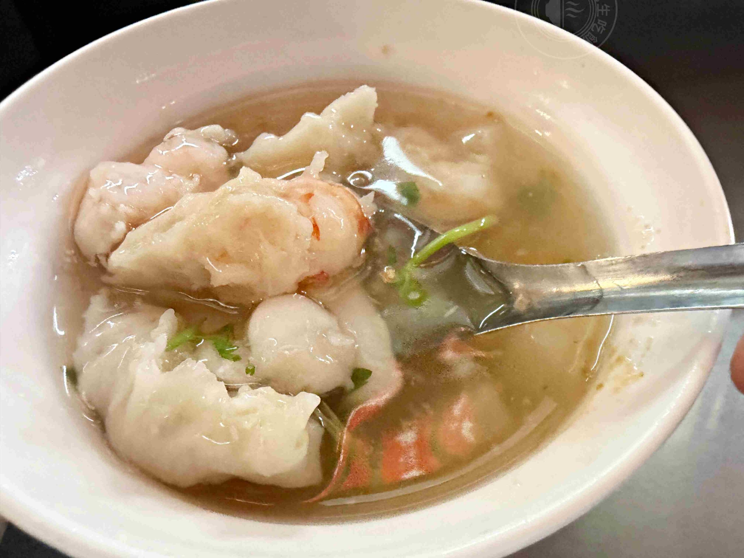 【三重美食】曾記花枝羹，米粉炒大碗便宜，厚實花枝羹也必點，還可以加湯推薦(菜單) @趙先生吃飯