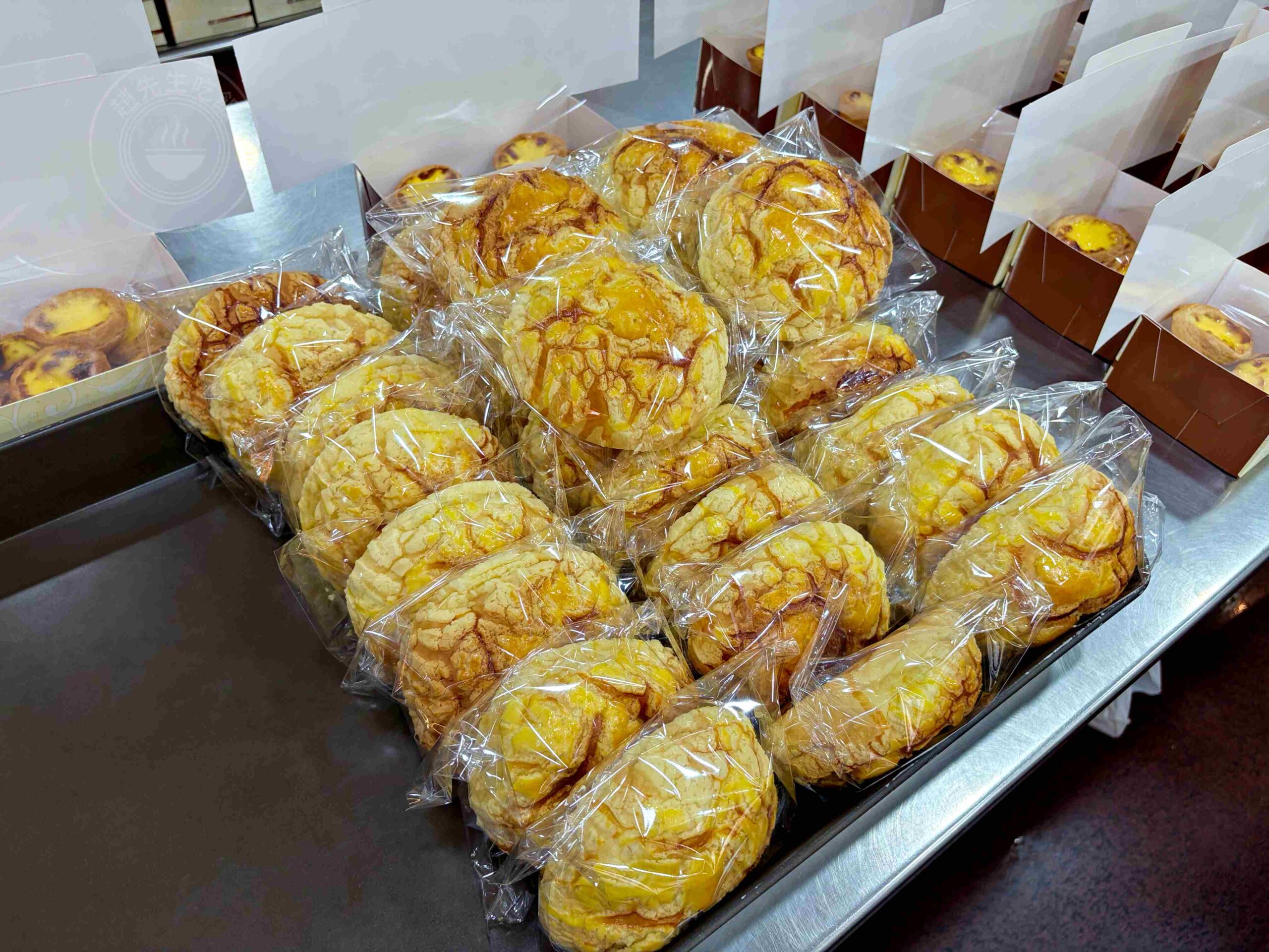 【板橋美食】小潘蛋糕坊，藏在巷弄的超強傳統蛋糕，排隊名產鳳凰酥與起酥蛋糕推薦(菜單) @趙先生吃飯