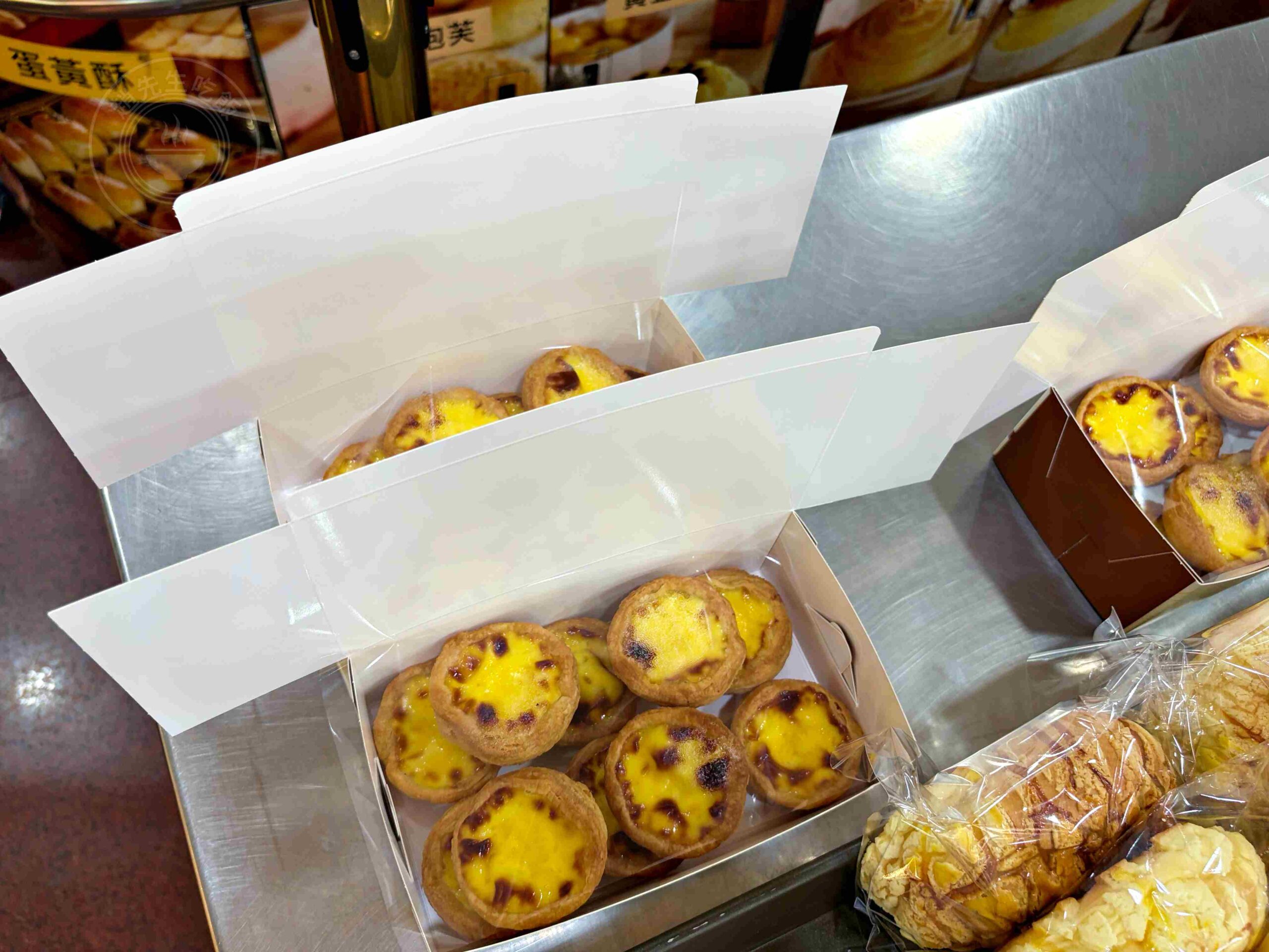 【板橋美食】小潘蛋糕坊，藏在巷弄的超強傳統蛋糕，排隊名產鳳凰酥與起酥蛋糕推薦(菜單) @趙先生吃飯
