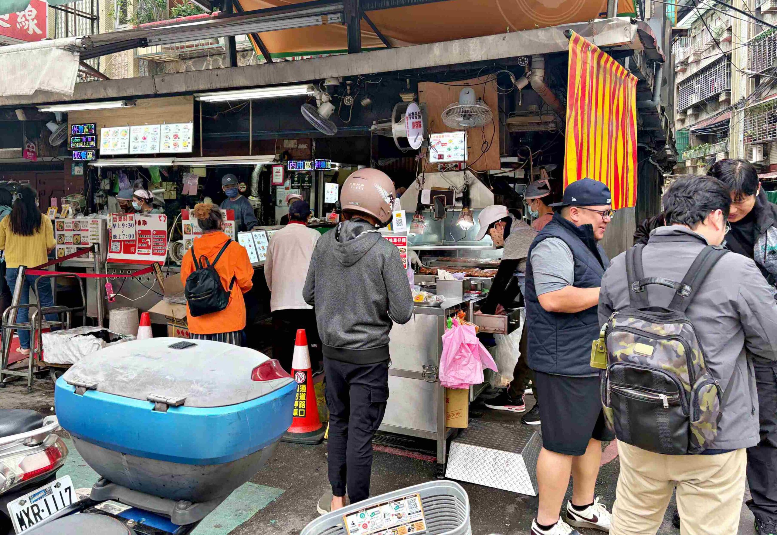 【三重美食】餓店蒸氣吐司，一週只賣三天的吐司專門店推薦 (菜單)(更新) @趙先生吃飯