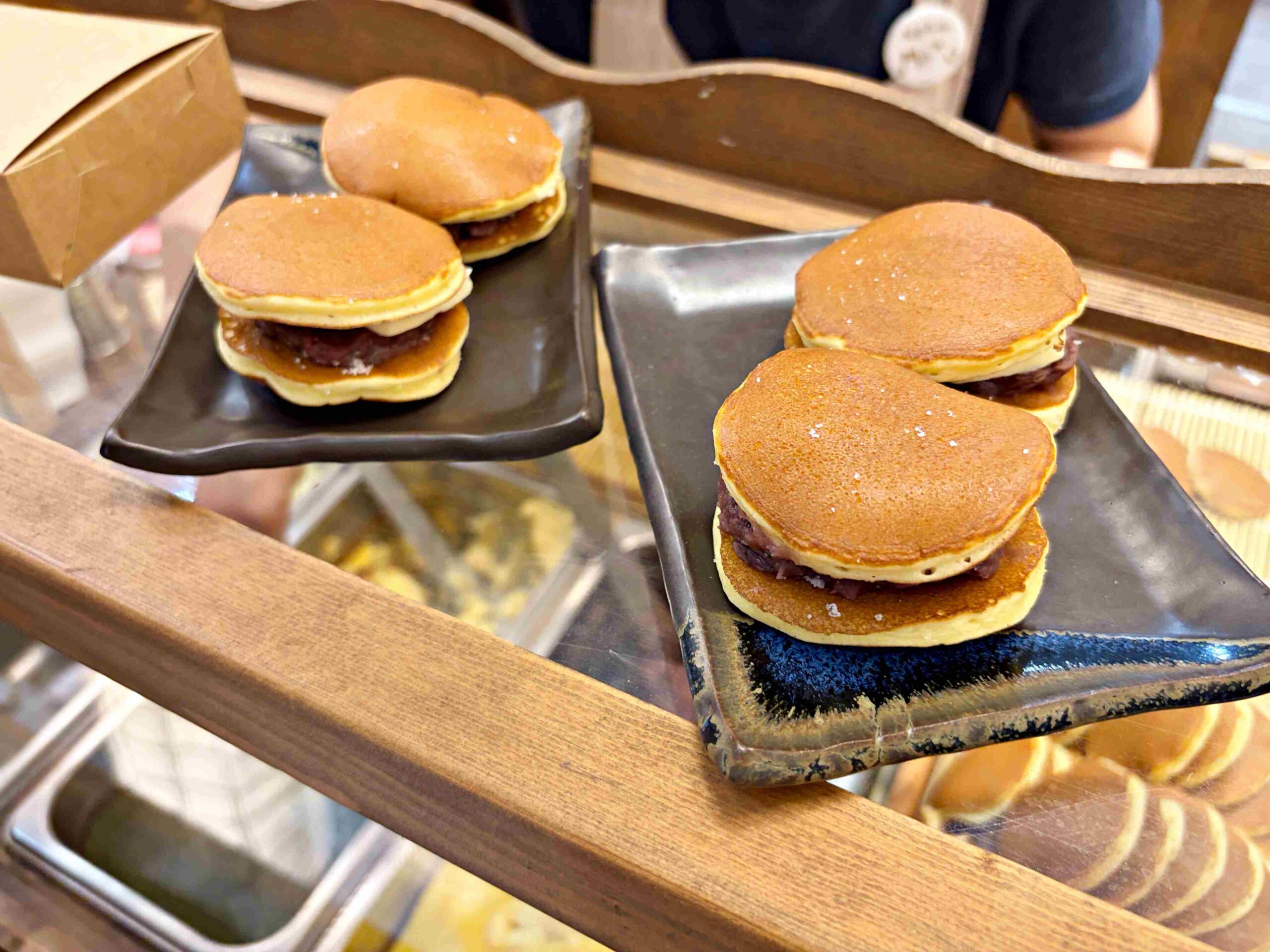 【士林美食】予菓銅鑼燒手作烘焙工坊，爆餡銅鑼燒與提拉米蘇都太厲害點心推薦(菜單) @趙先生吃飯