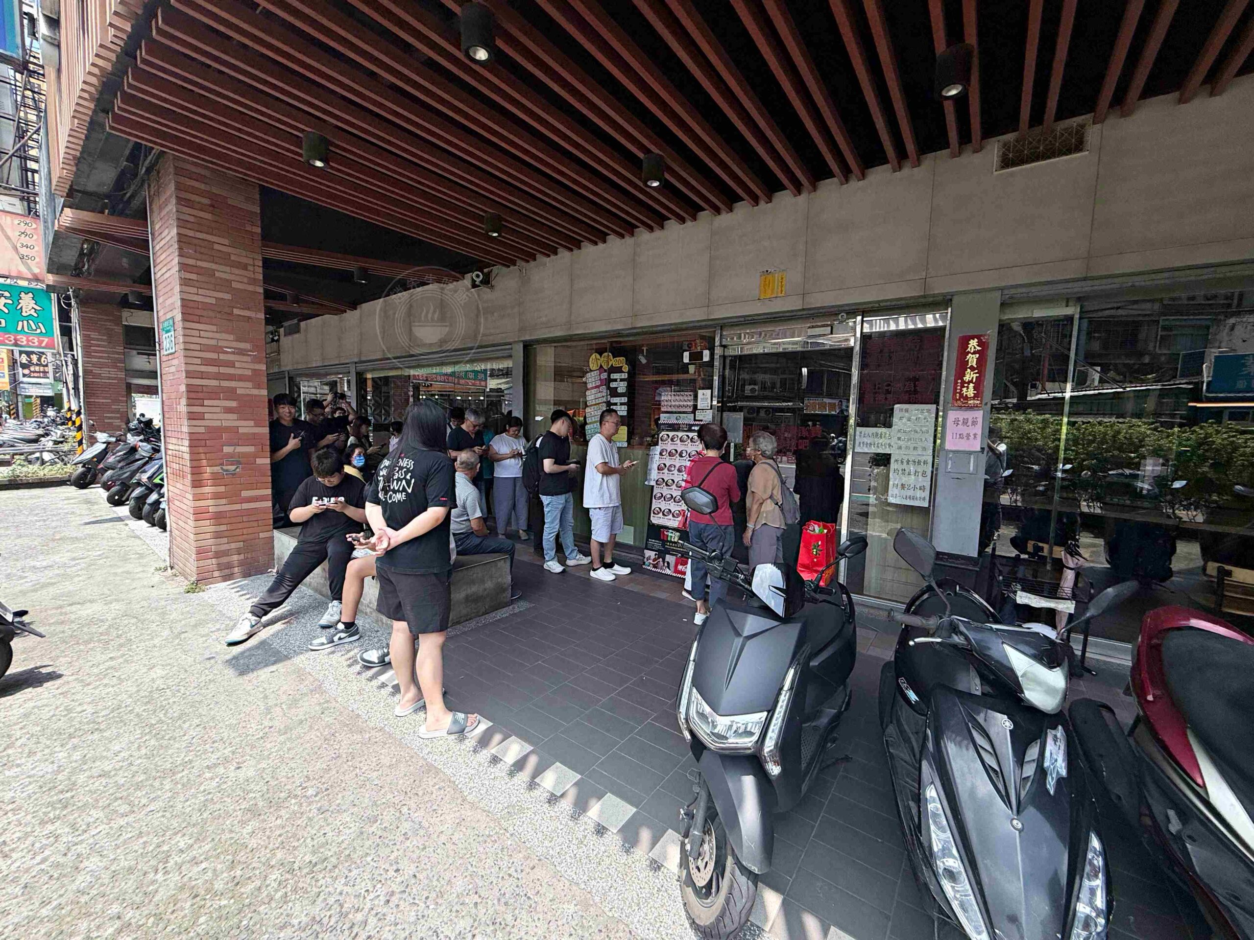 【板橋、樹林美食】安格士牛排館，在地超人氣排隊平價牛排霸主，超過60種料理推薦(菜單) @趙先生吃飯