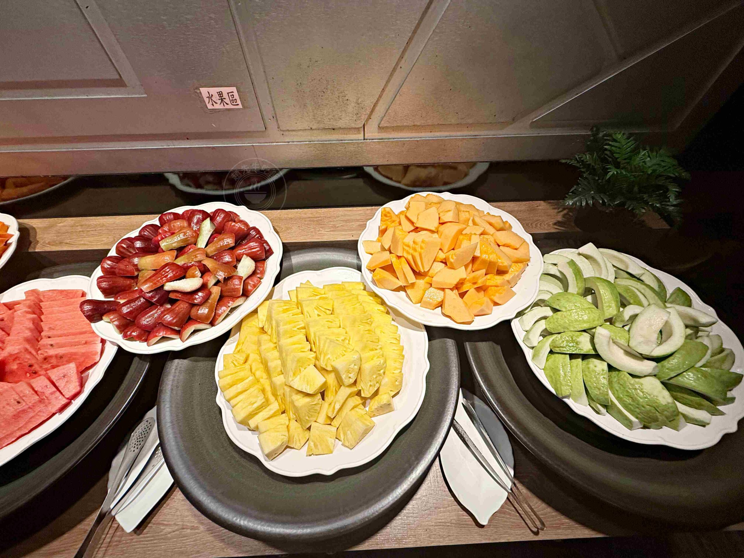 【板橋、樹林美食】安格士牛排館，在地超人氣排隊平價牛排霸主，超過60種料理推薦(菜單) @趙先生吃飯