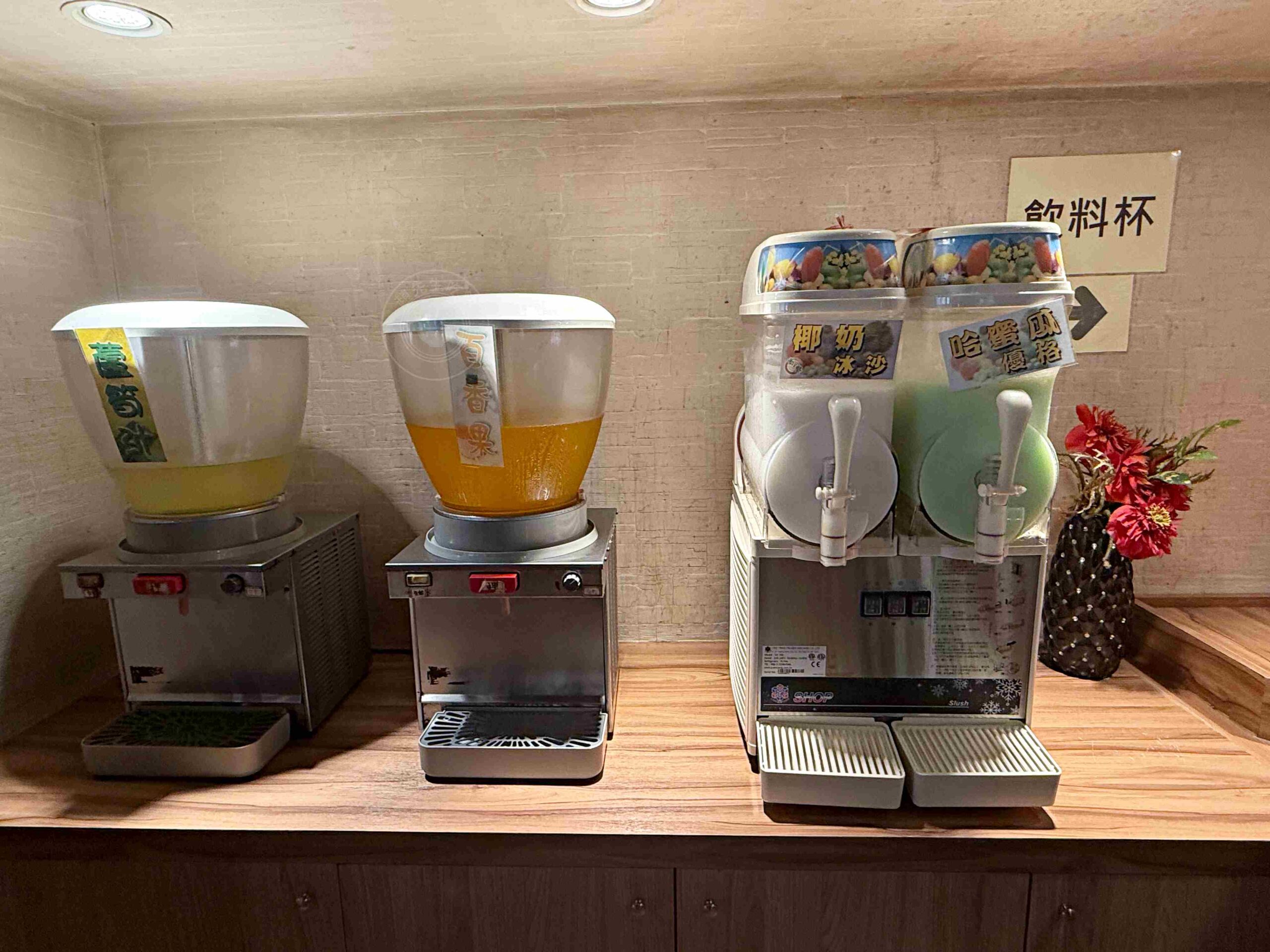 【板橋、樹林美食】安格士牛排館，在地超人氣排隊平價牛排霸主，超過60種料理推薦(菜單) @趙先生吃飯