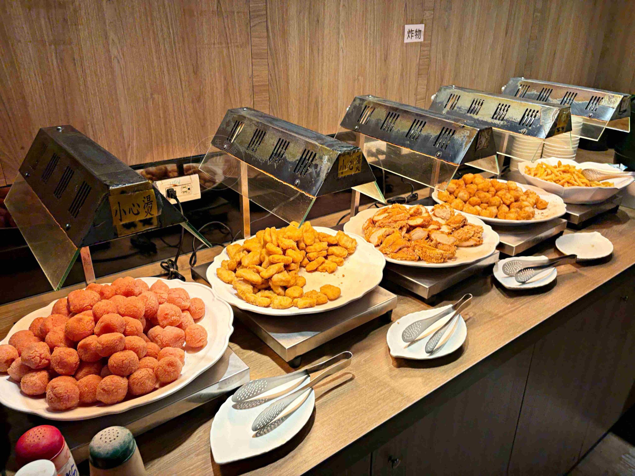 【板橋、樹林美食】安格士牛排館，在地超人氣排隊平價牛排霸主，超過60種料理推薦(菜單) @趙先生吃飯