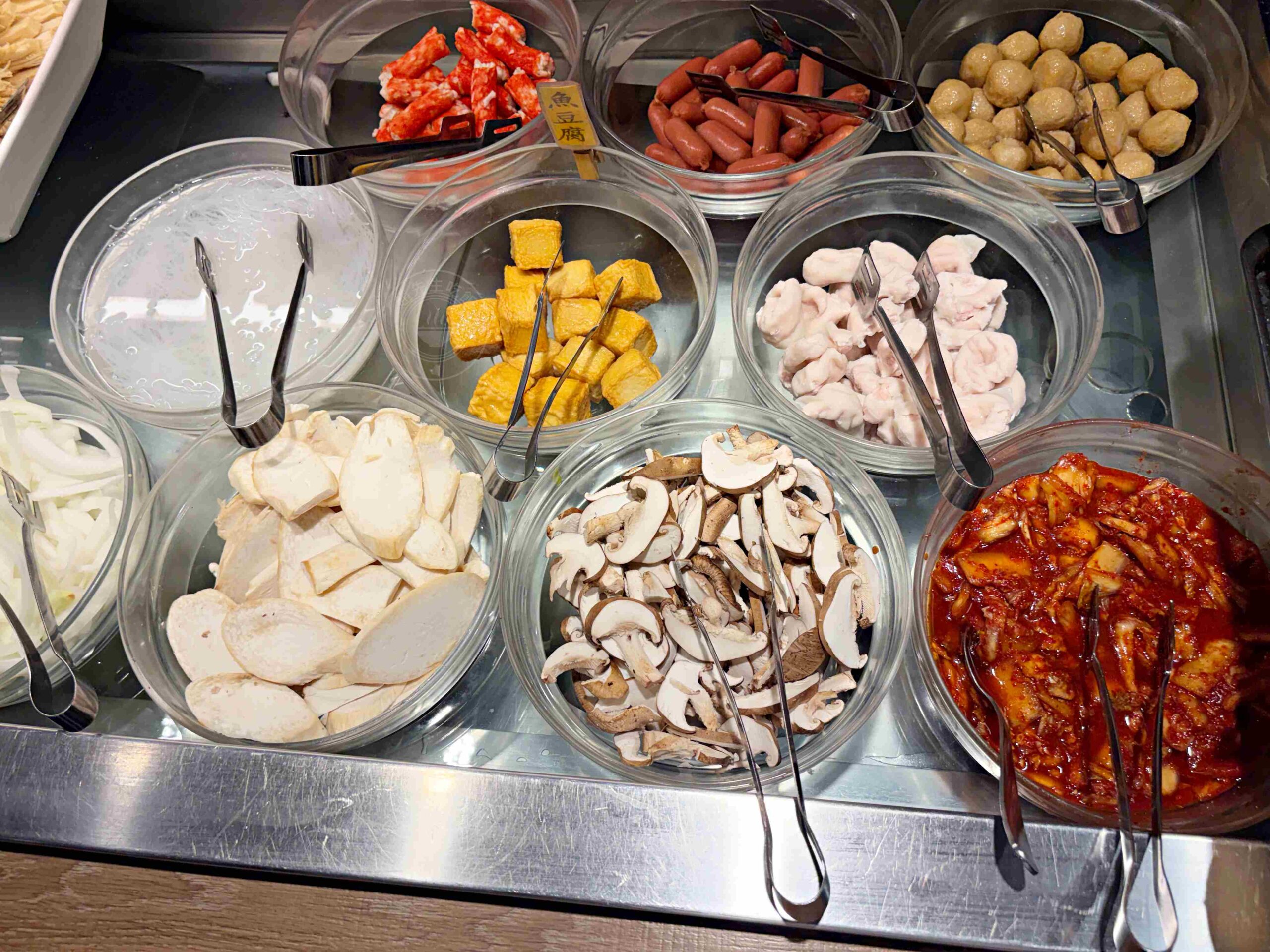 【板橋、樹林美食】安格士牛排館，在地超人氣排隊平價牛排霸主，超過60種料理推薦(菜單) @趙先生吃飯