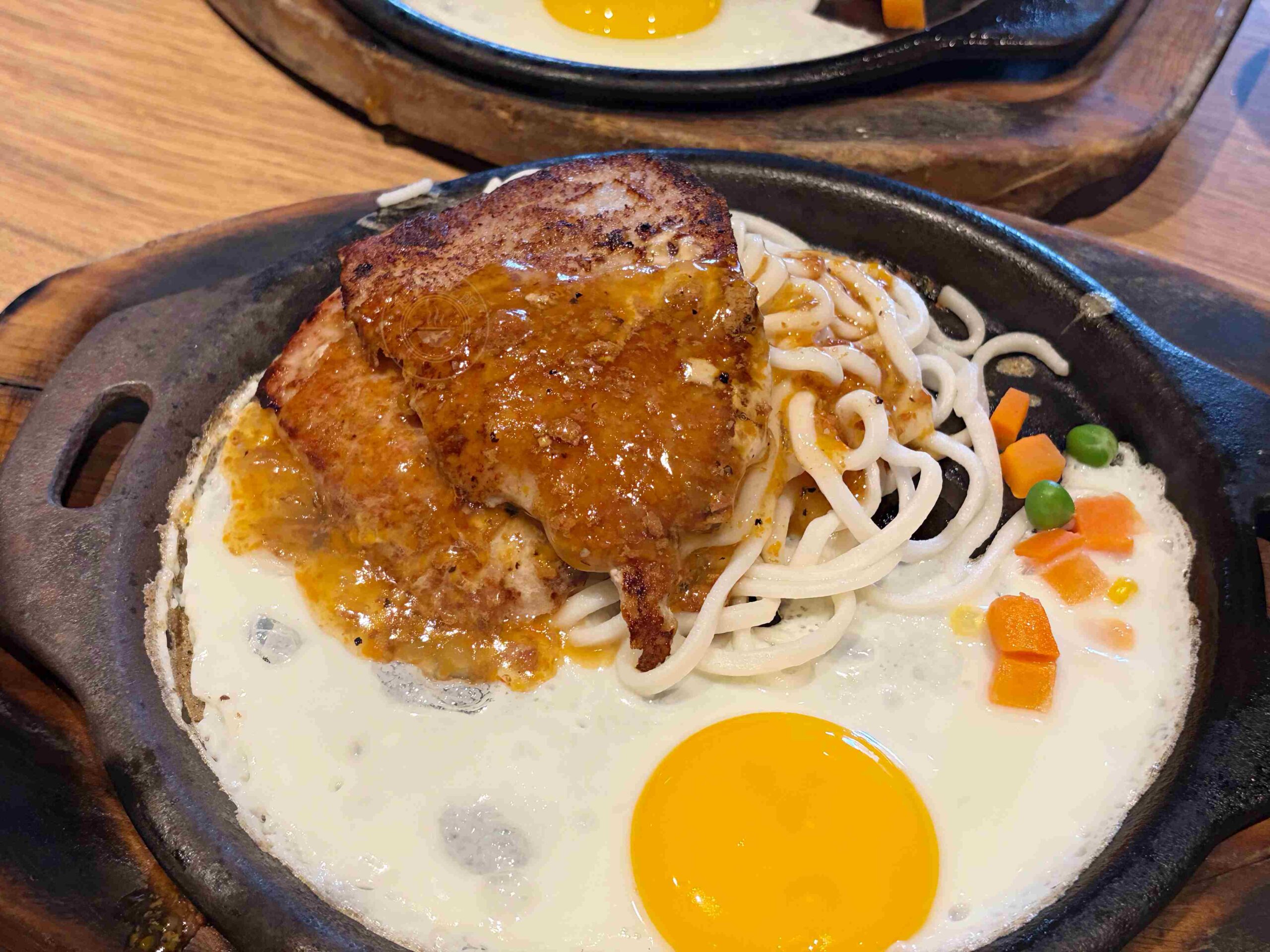 【板橋、樹林美食】安格士牛排館，在地超人氣排隊平價牛排霸主，超過60種料理推薦(菜單) @趙先生吃飯