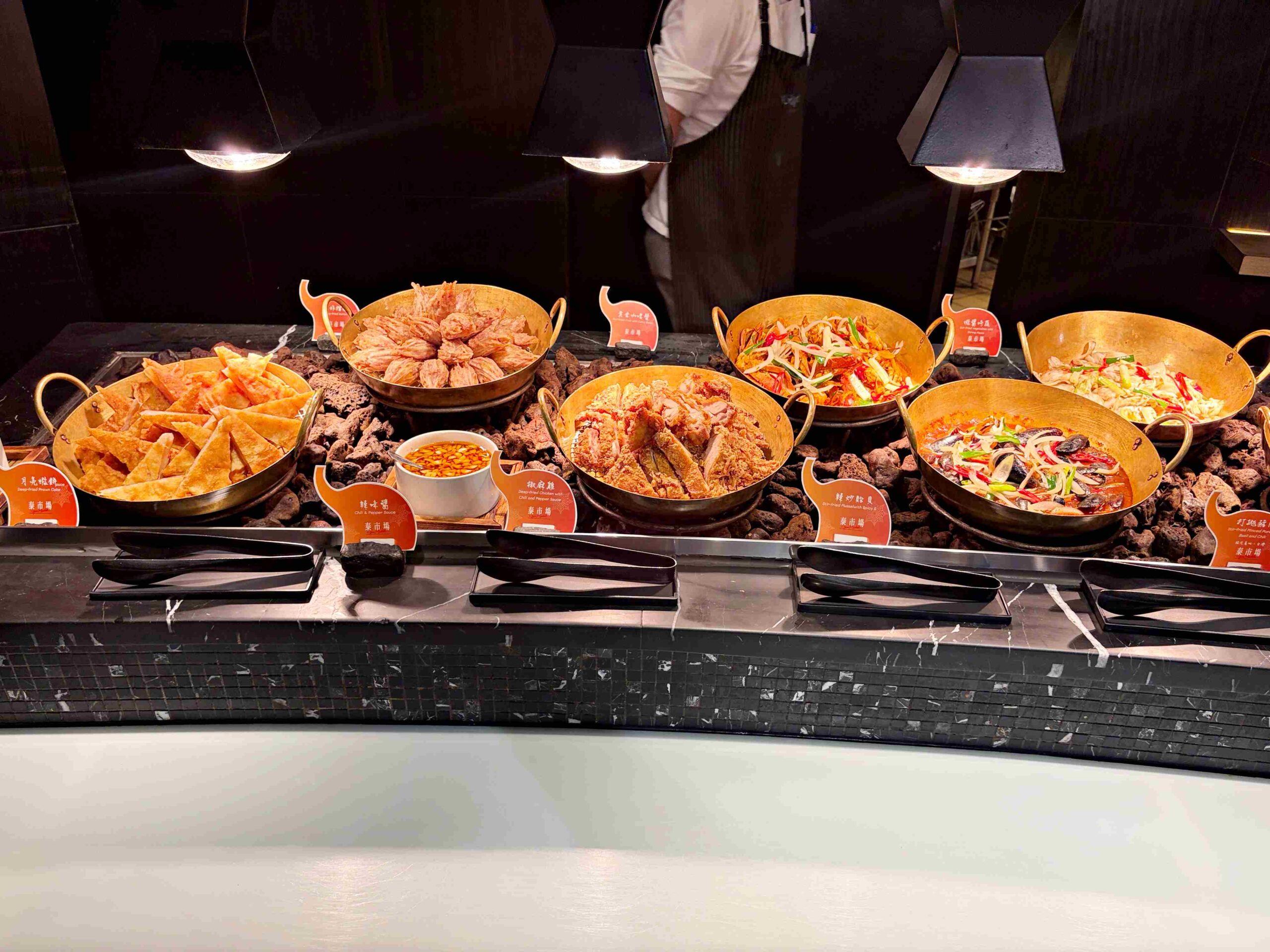 【台北吃到飽】晶華酒店栢麗廳，餐點水準大進化，最美自助餐廳推薦(2026最新價格、停車資訊) @趙先生吃飯