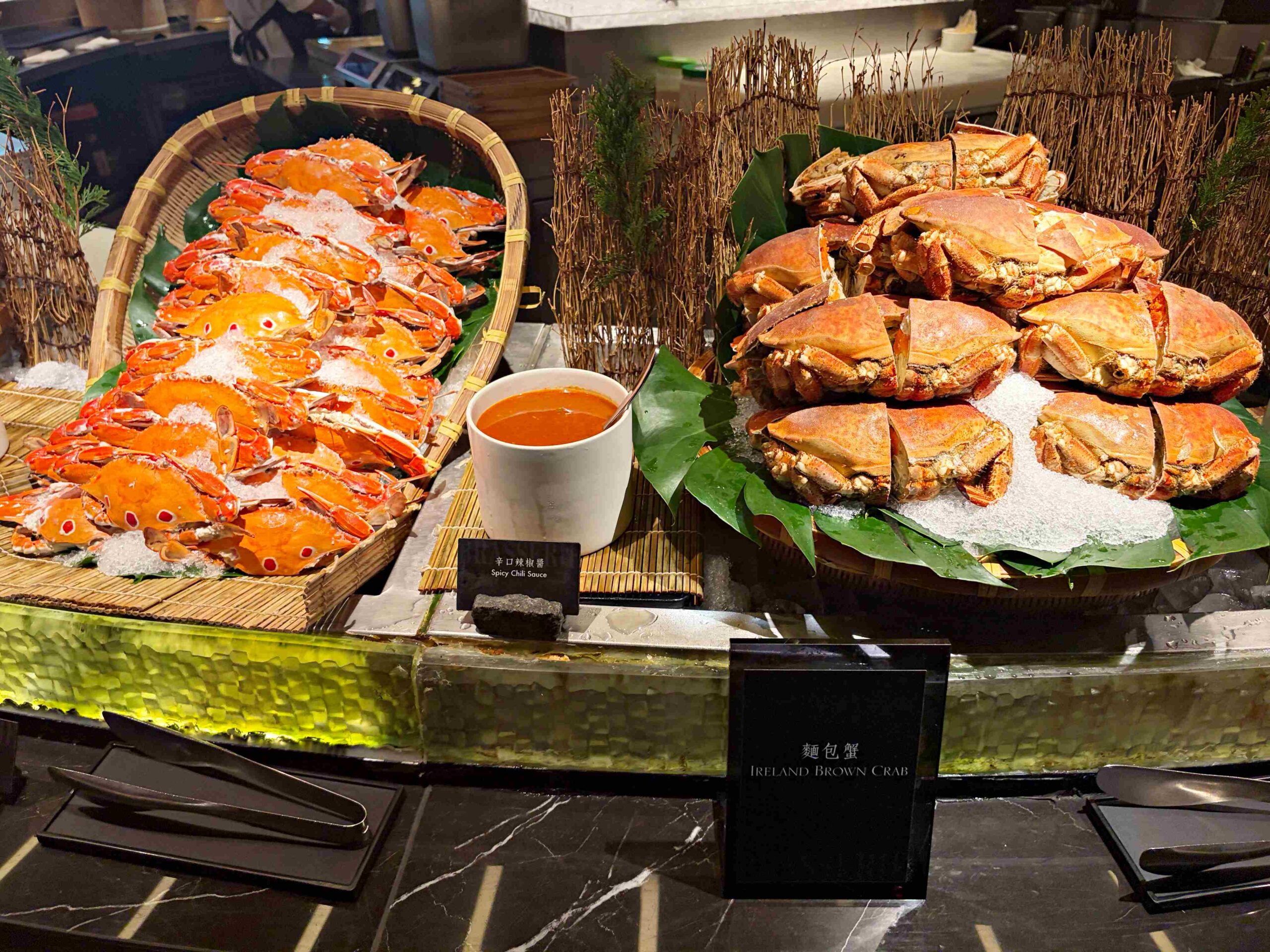 【台北吃到飽】晶華酒店栢麗廳，餐點水準大進化，最美自助餐廳推薦(2026最新價格、停車資訊) @趙先生吃飯