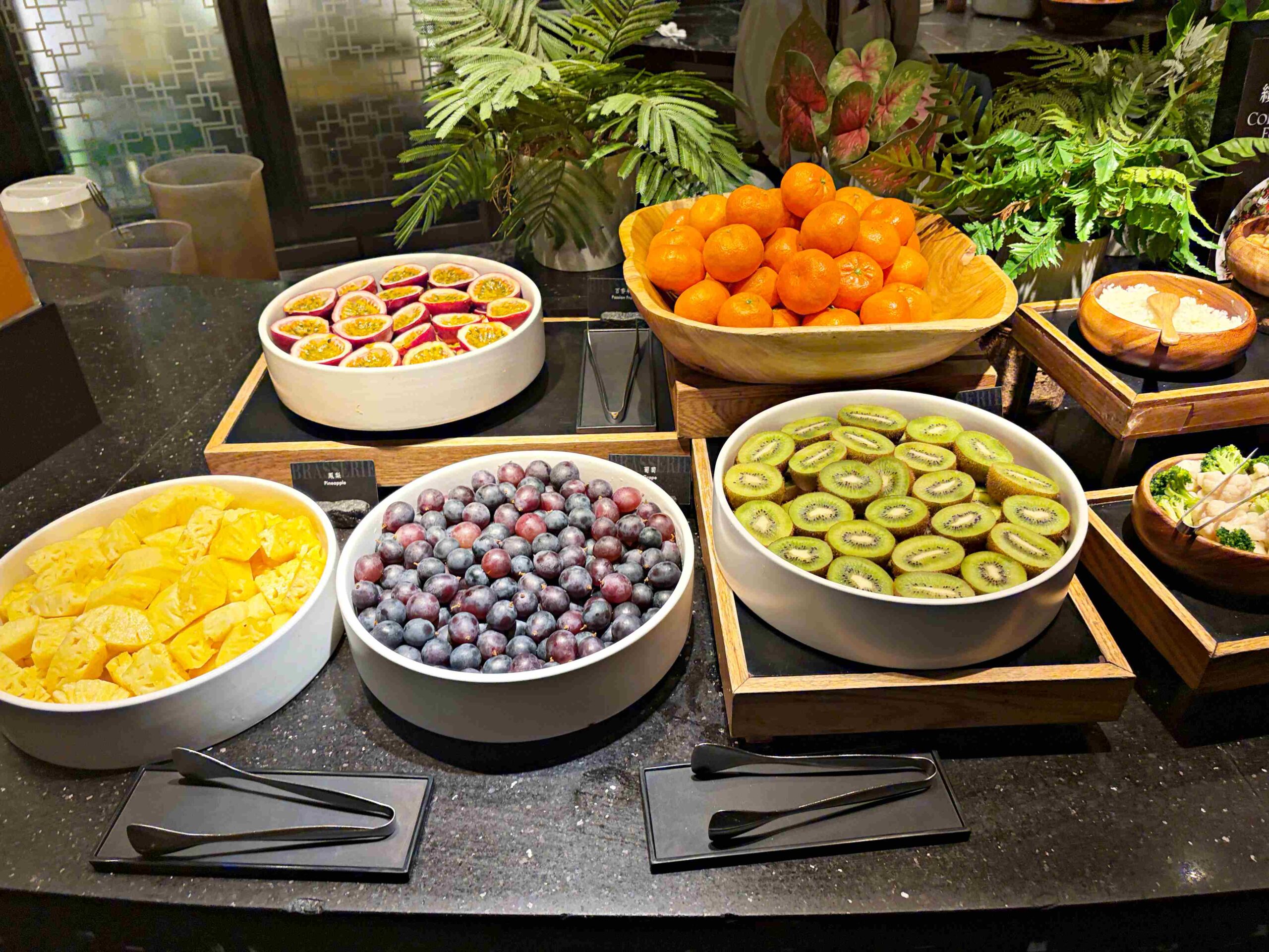 【台北吃到飽】晶華酒店栢麗廳，餐點水準大進化，最美自助餐廳推薦(2026最新價格、停車資訊) @趙先生吃飯