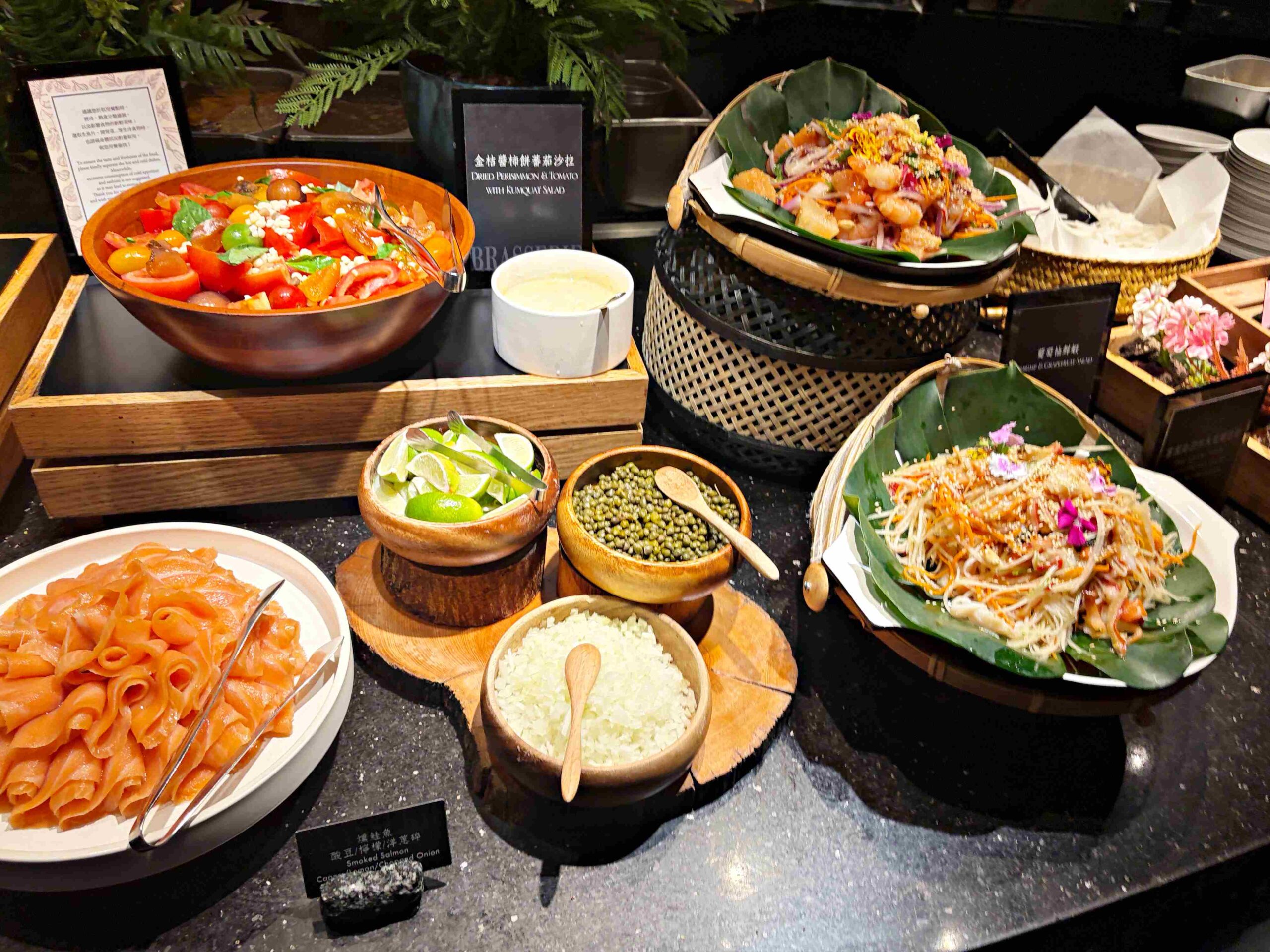 【台北吃到飽】晶華酒店栢麗廳，餐點水準大進化，最美自助餐廳推薦(2026最新價格、停車資訊) @趙先生吃飯