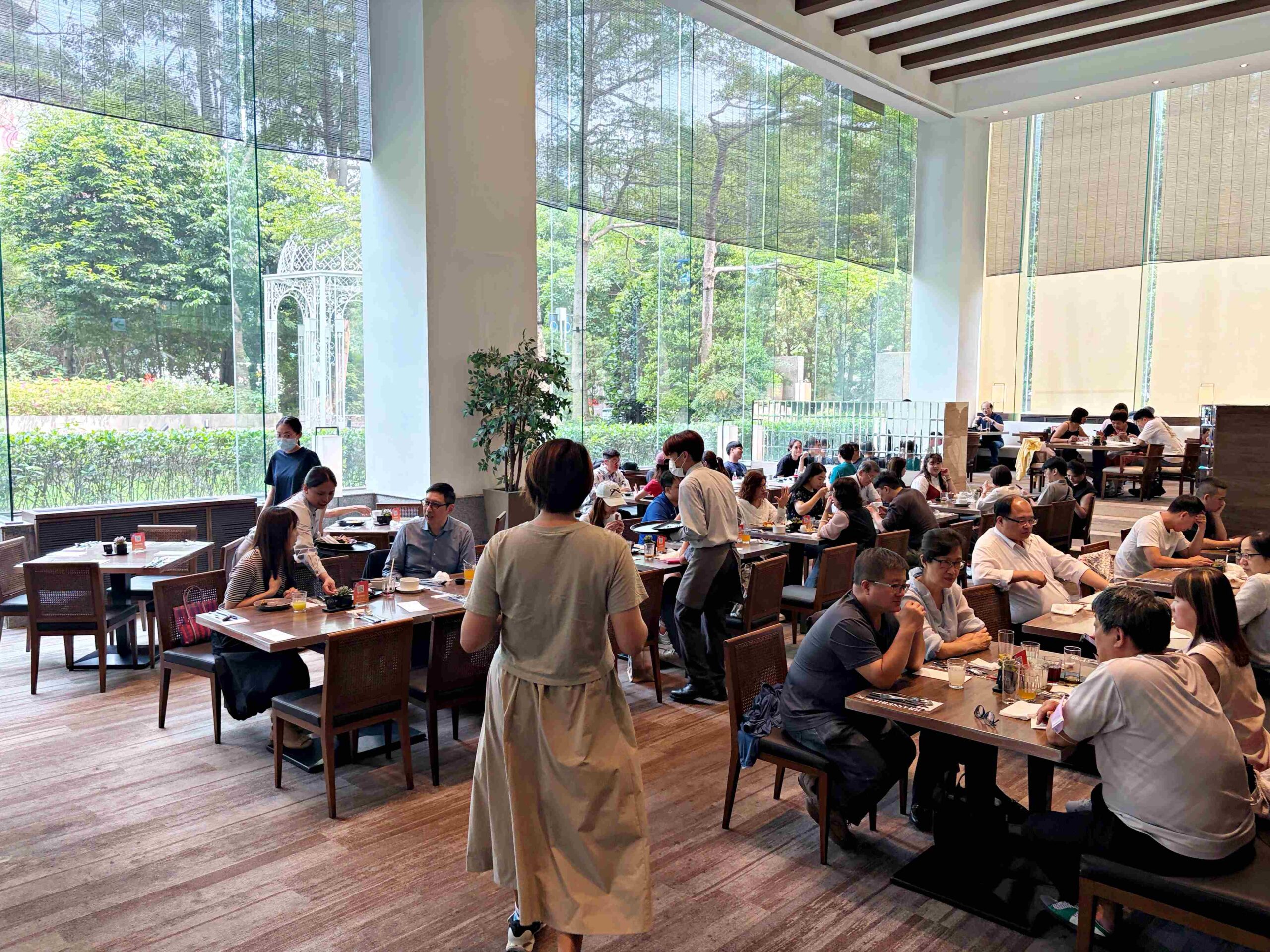 【板橋美食】蘿蔔糕糯米腸，蘿蔔糕、糯米腸跟芋粿Q酥脆便宜必吃推薦 (菜單) @趙先生吃飯