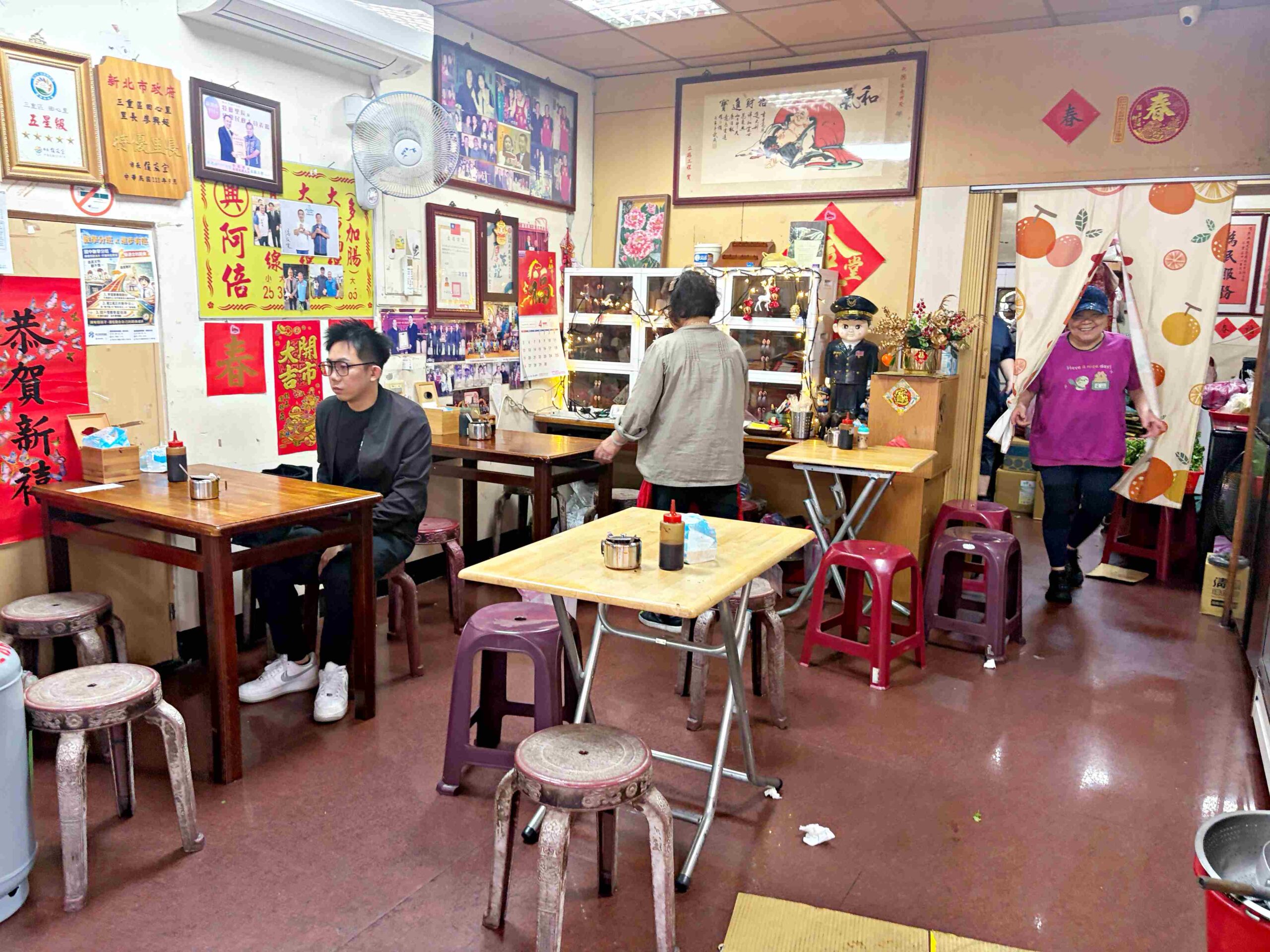 【三重美食】阿倍麵線，巷弄三輪車神級美味！滷到入味超Q彈推薦(菜單) @趙先生吃飯