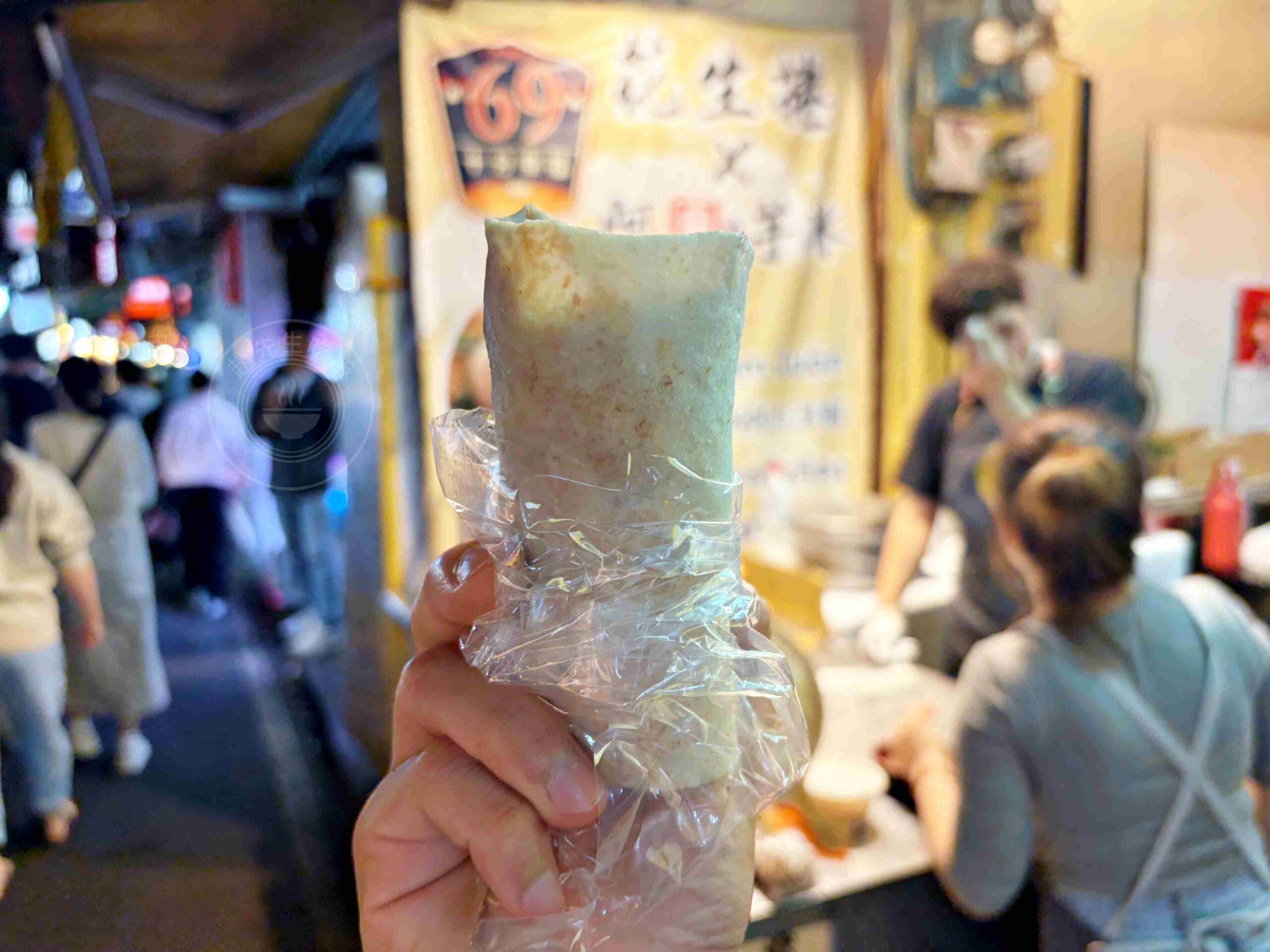 【松山美食】十分幸福花生捲冰淇淋,用宜蘭阿宗芋冰跟現刨花生粉推薦(菜單) @趙先生吃飯 【松山美食】十分幸福花生捲冰淇淋,用宜蘭阿宗芋冰跟現刨花生粉推薦(菜單) @趙先生吃飯