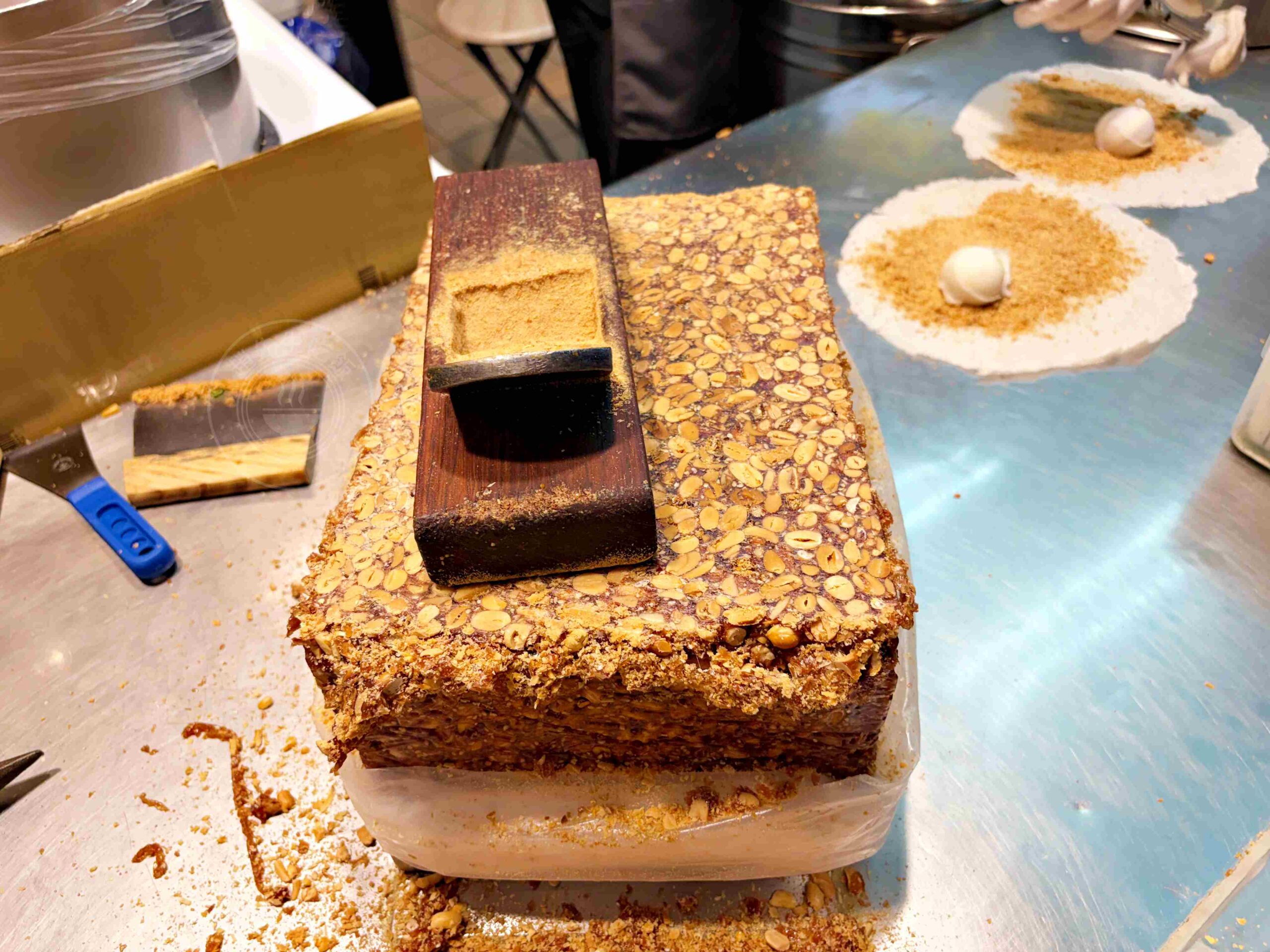 【松山美食】十分幸福花生捲冰淇淋,用宜蘭阿宗芋冰跟現刨花生粉推薦(菜單) @趙先生吃飯 【松山美食】十分幸福花生捲冰淇淋,用宜蘭阿宗芋冰跟現刨花生粉推薦(菜單) @趙先生吃飯