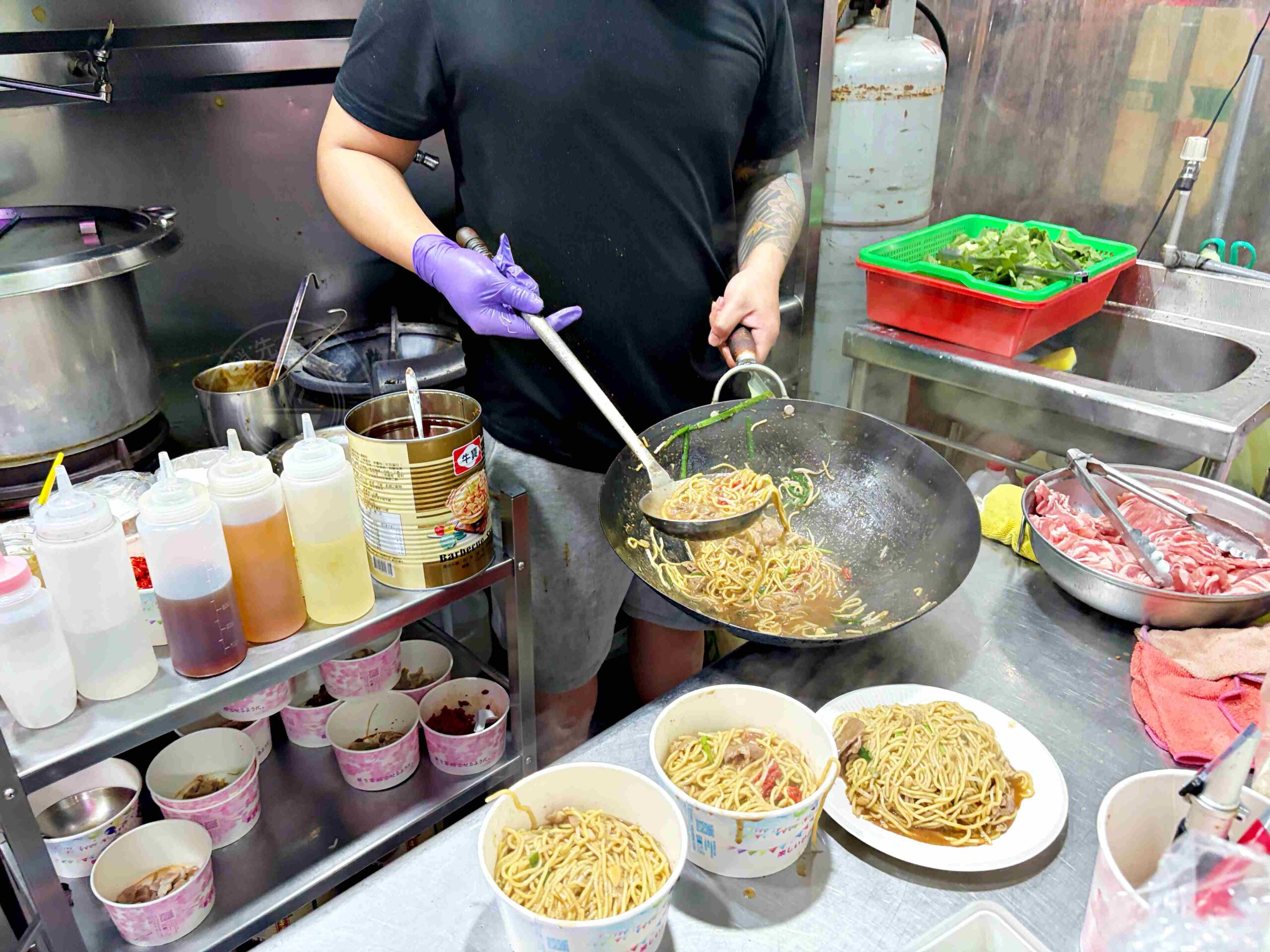 【桃園八德美食】桃鶯生炒羊肉,羊肉炒片一大盤100,越晚排越多人推薦(菜單) @趙先生吃飯 【桃園八德美食】桃鶯生炒羊肉,羊肉炒片一大盤100,越晚排越多人推薦(菜單) @趙先生吃飯