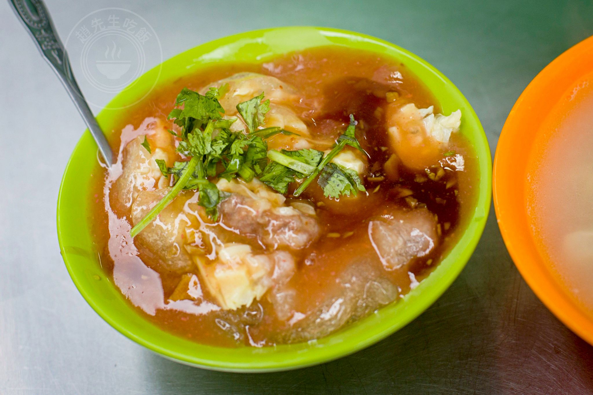 【三重美食】三重手工黑豬肉圓，只賣三天的50年傳奇老店，黑豬肉圓、四神湯、豬腸麵線推薦(菜單) @趙先生吃飯