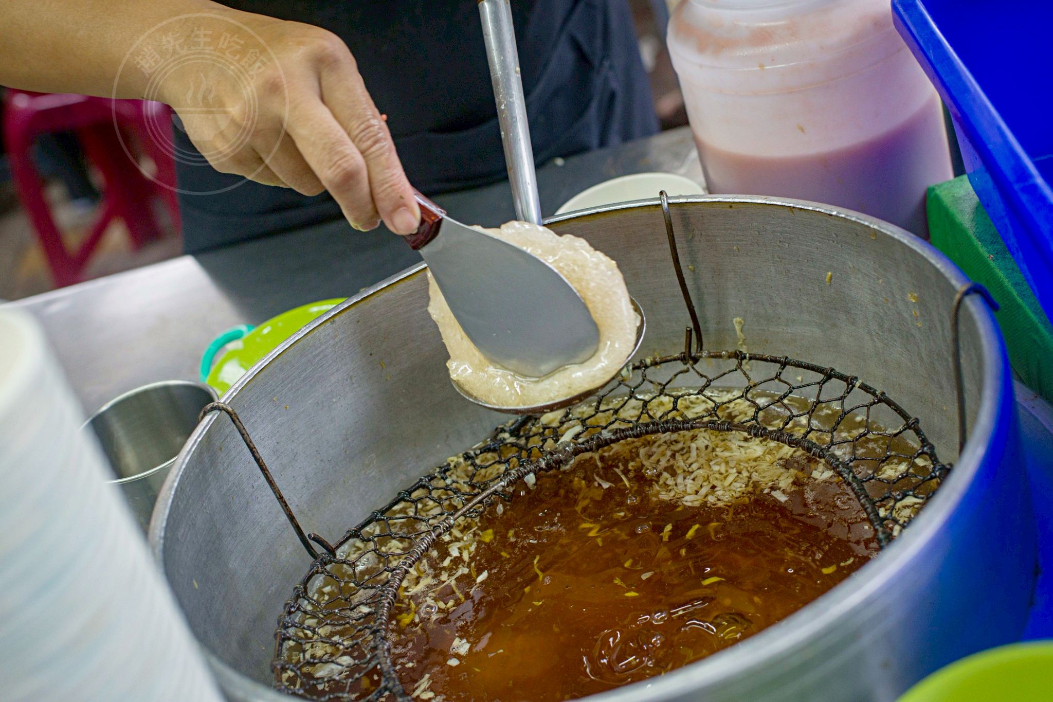 【三重美食】三重手工黑豬肉圓，只賣三天的50年傳奇老店，黑豬肉圓、四神湯、豬腸麵線推薦(菜單) @趙先生吃飯