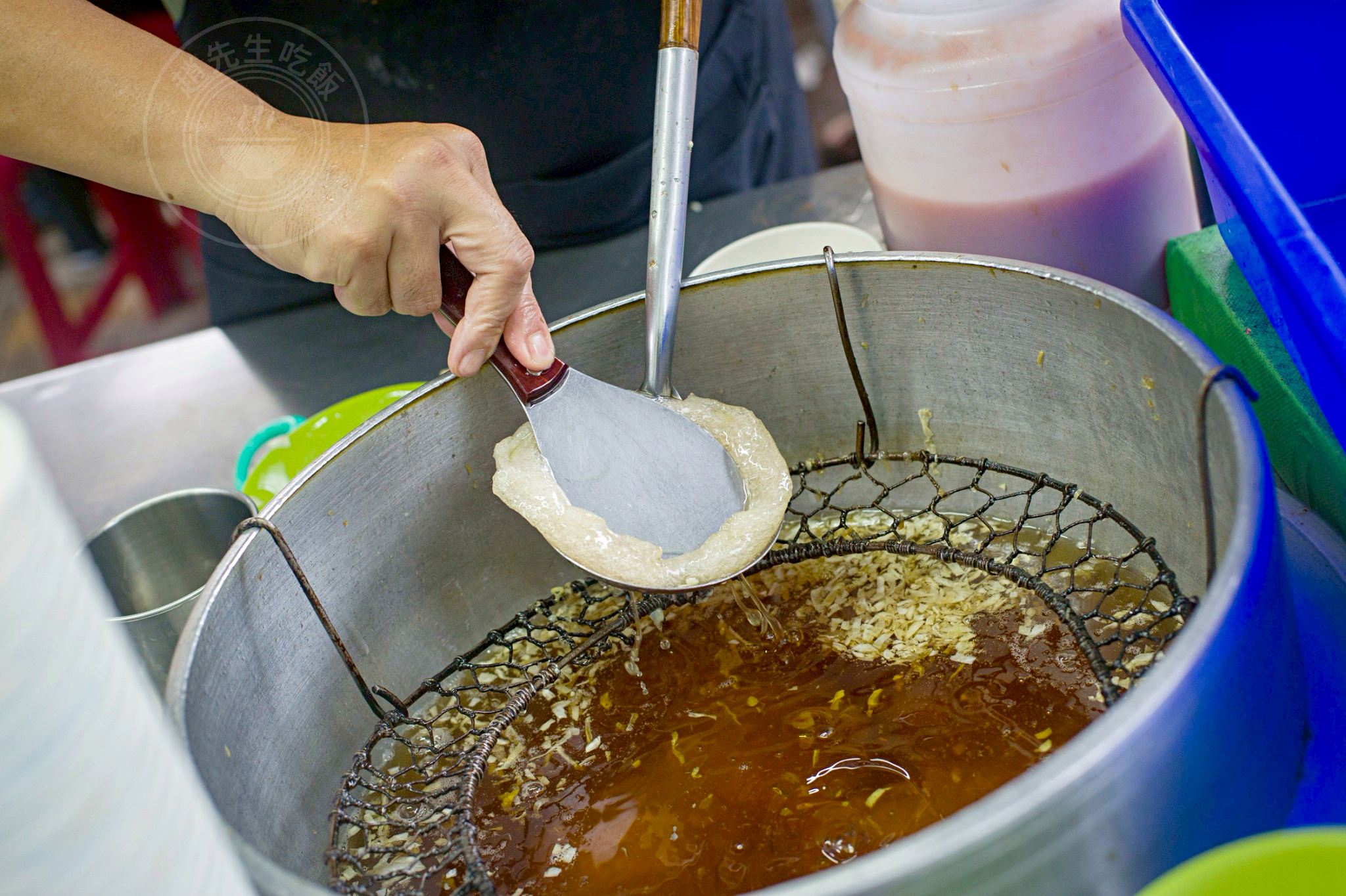 【三重美食】三重手工黑豬肉圓，只賣三天的50年傳奇老店，黑豬肉圓、四神湯、豬腸麵線推薦(菜單) @趙先生吃飯