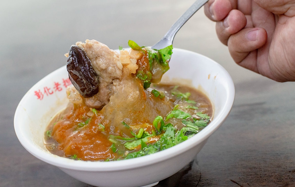 【彰化美食】彰化老担阿璋肉圓，五十年的傳統油泡Q彈味道推薦(菜單) @趙先生吃飯