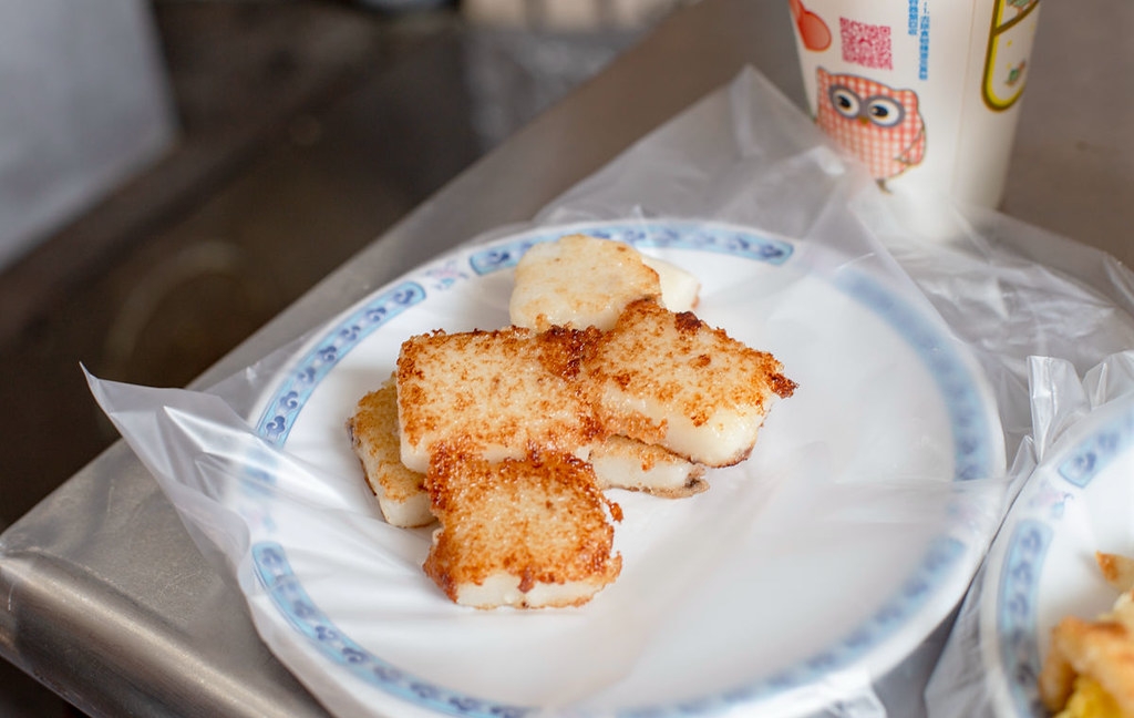 【三重菜寮美食】上海蛋餅豆漿大王,在地排隊老店,手工現桿厚實餅皮清爽不油膩推薦(菜單) @趙先生吃飯 【三重菜寮美食】上海蛋餅豆漿大王,在地排隊老店,手工現桿厚實餅皮清爽不油膩推薦(菜單) @趙先生吃飯