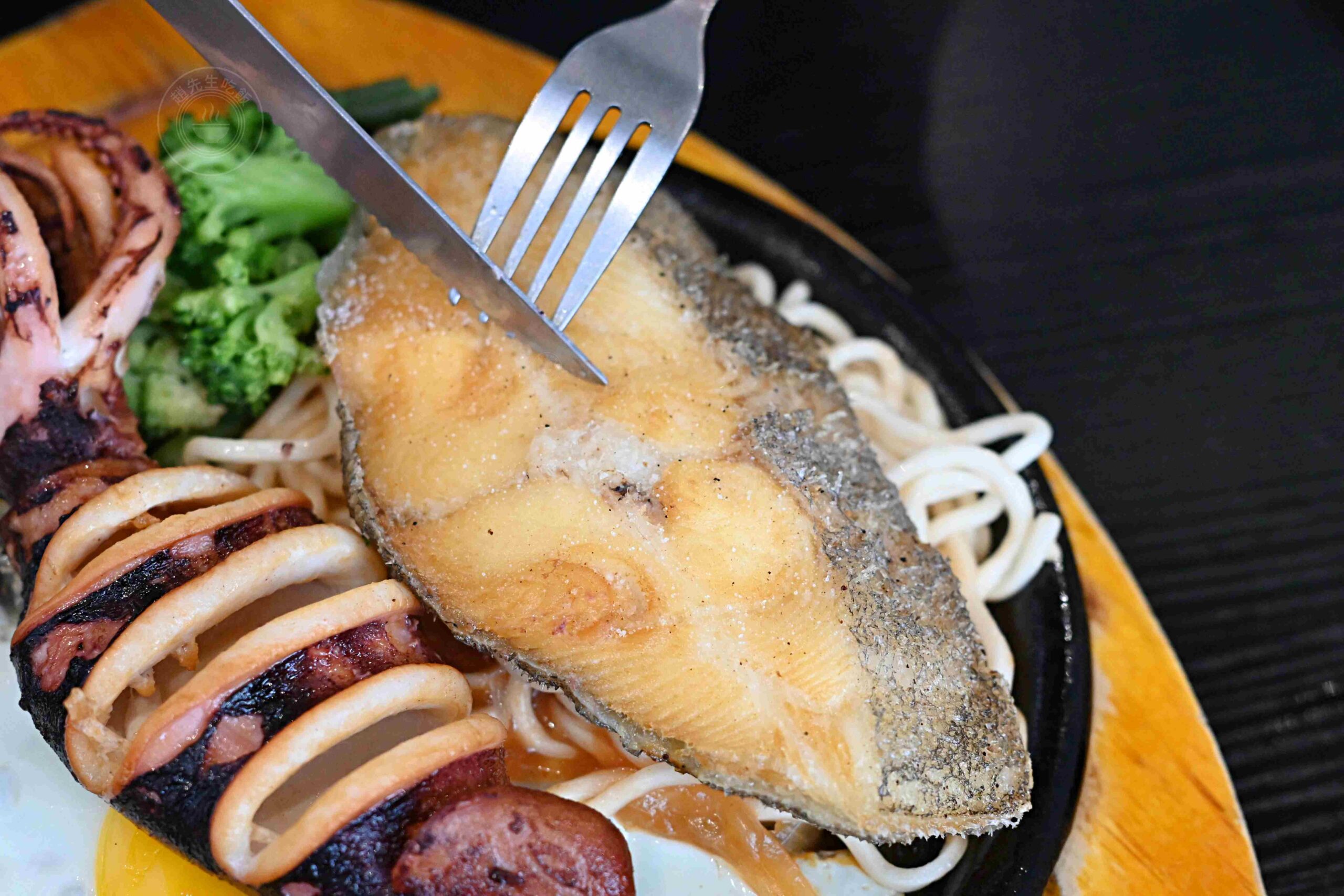 【林口美食】B&B STEAK林口，平價原肉牛排、自助吧無限吃到飽，高CP值免花大錢推薦(菜單) @趙先生吃飯