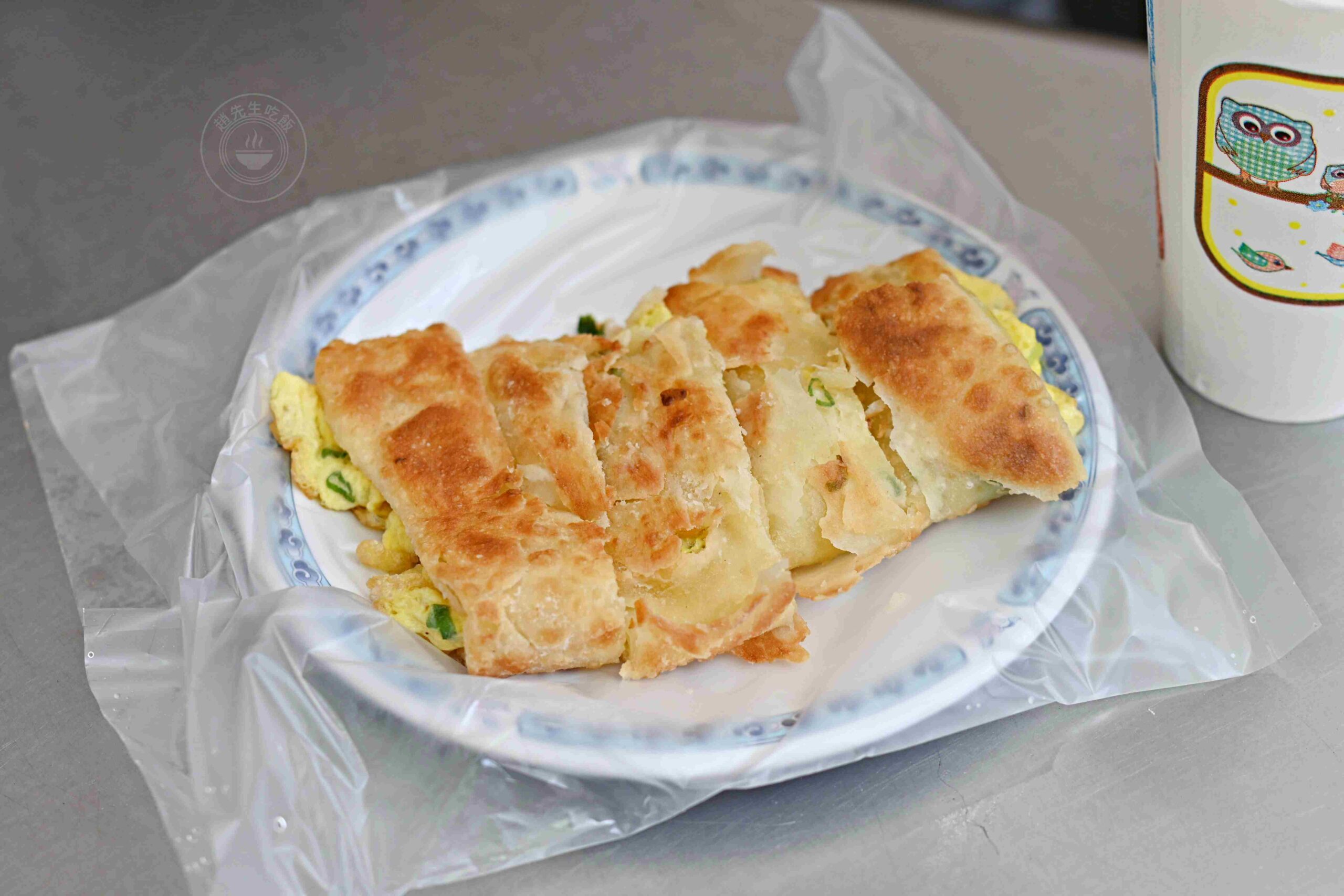 【三重菜寮美食】上海蛋餅豆漿大王,在地排隊老店,手工現桿厚實餅皮清爽不油膩推薦(菜單) @趙先生吃飯 【三重菜寮美食】上海蛋餅豆漿大王,在地排隊老店,手工現桿厚實餅皮清爽不油膩推薦(菜單) @趙先生吃飯