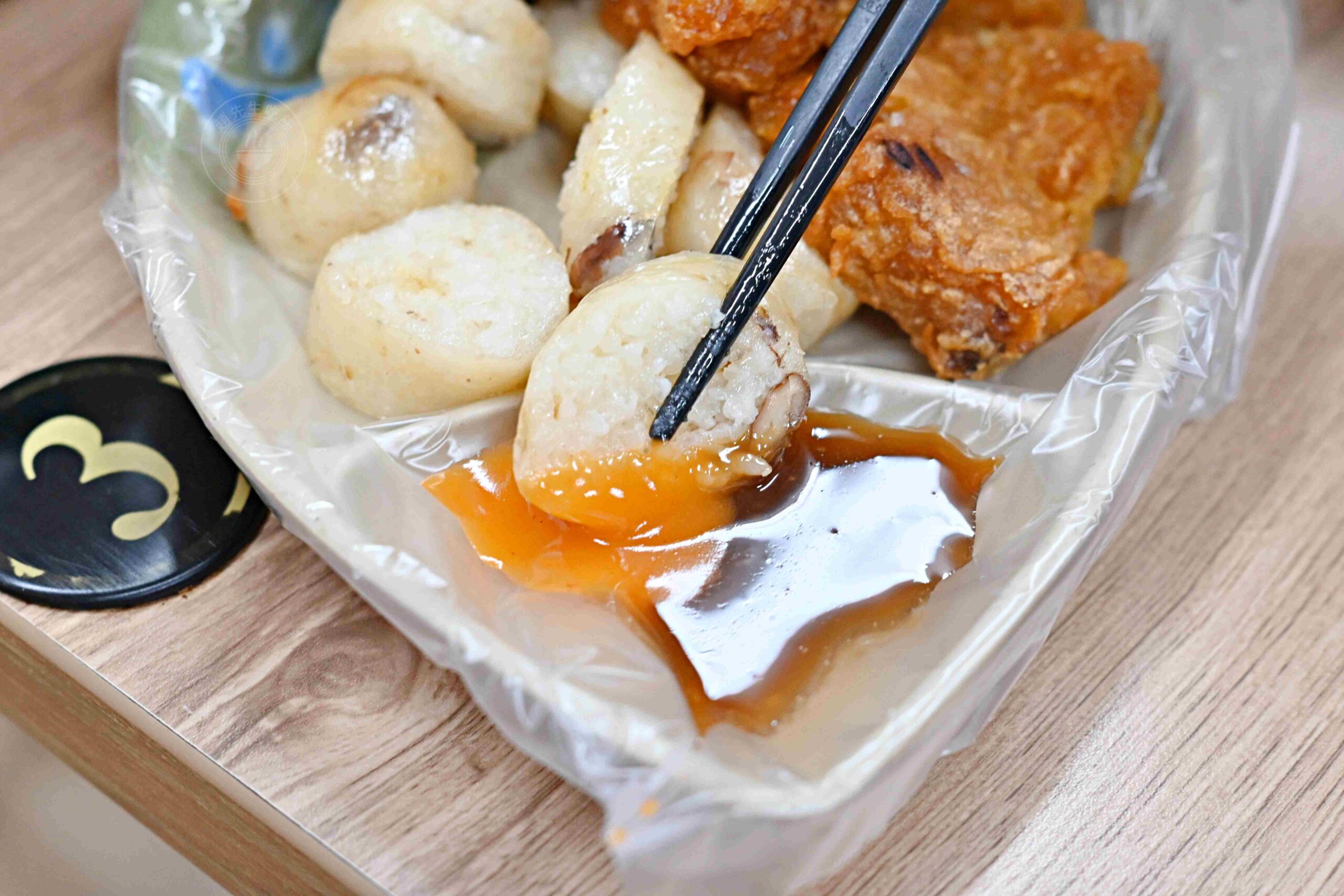 【三重美食】集美蚵嗲，三十年老店，酥脆滿料的純粹古早味銅板小吃推薦(菜單) @趙先生吃飯