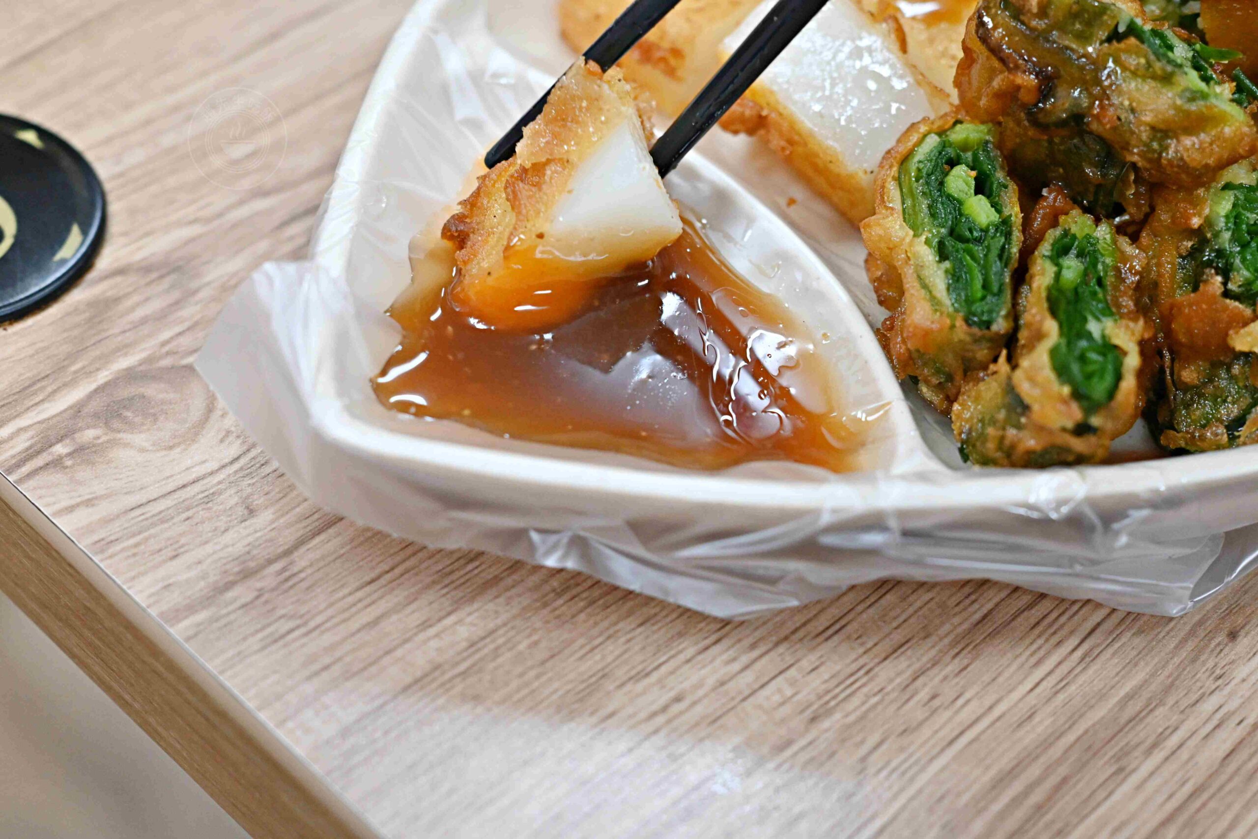 【三重美食】集美蚵嗲，三十年老店，酥脆滿料的純粹古早味銅板小吃推薦(菜單) @趙先生吃飯