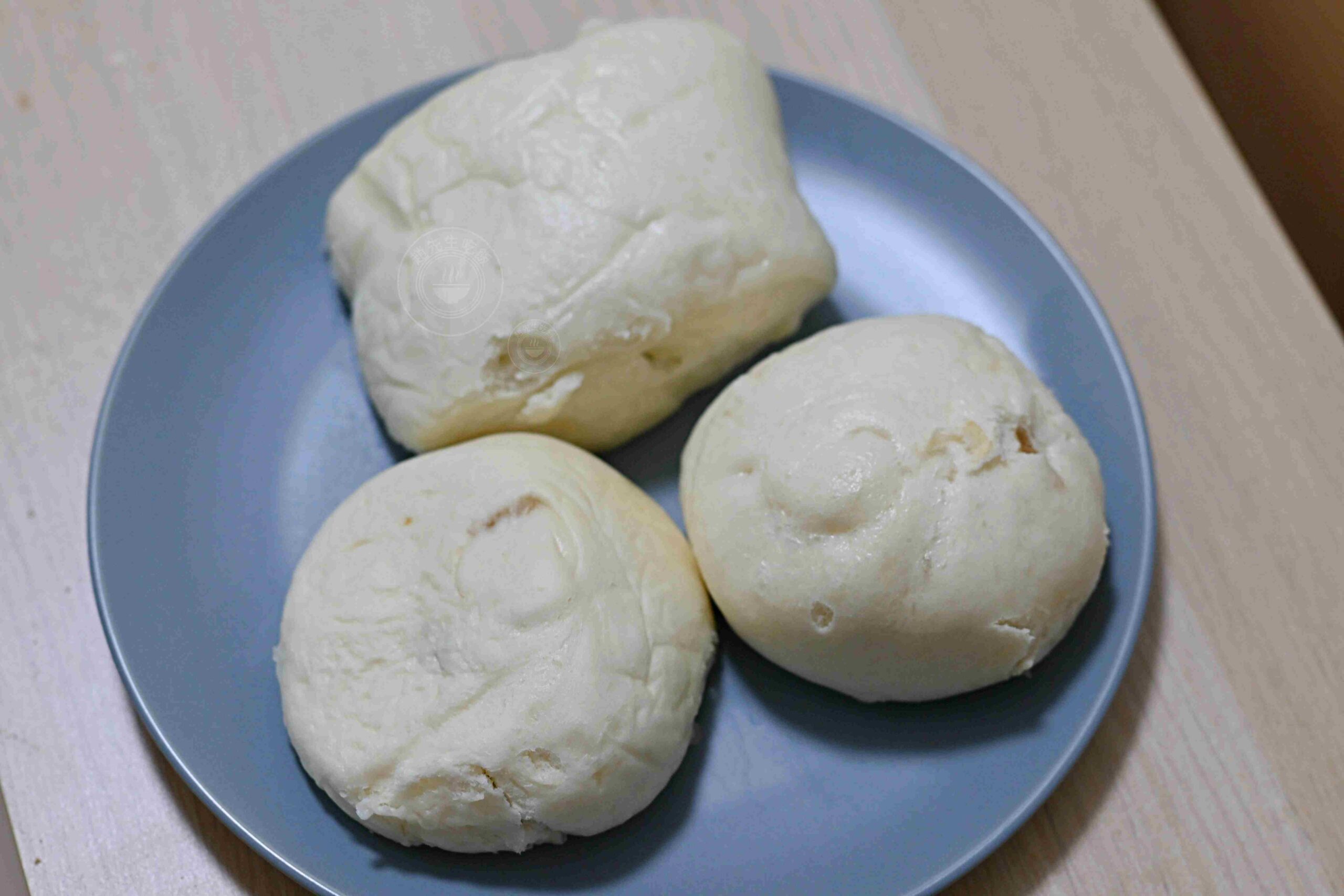 【宜蘭礁溪美食】礁溪包子饅頭專賣店，出爐秒殺、每人限購排隊老店推薦肉包饅頭(菜單) @趙先生吃飯