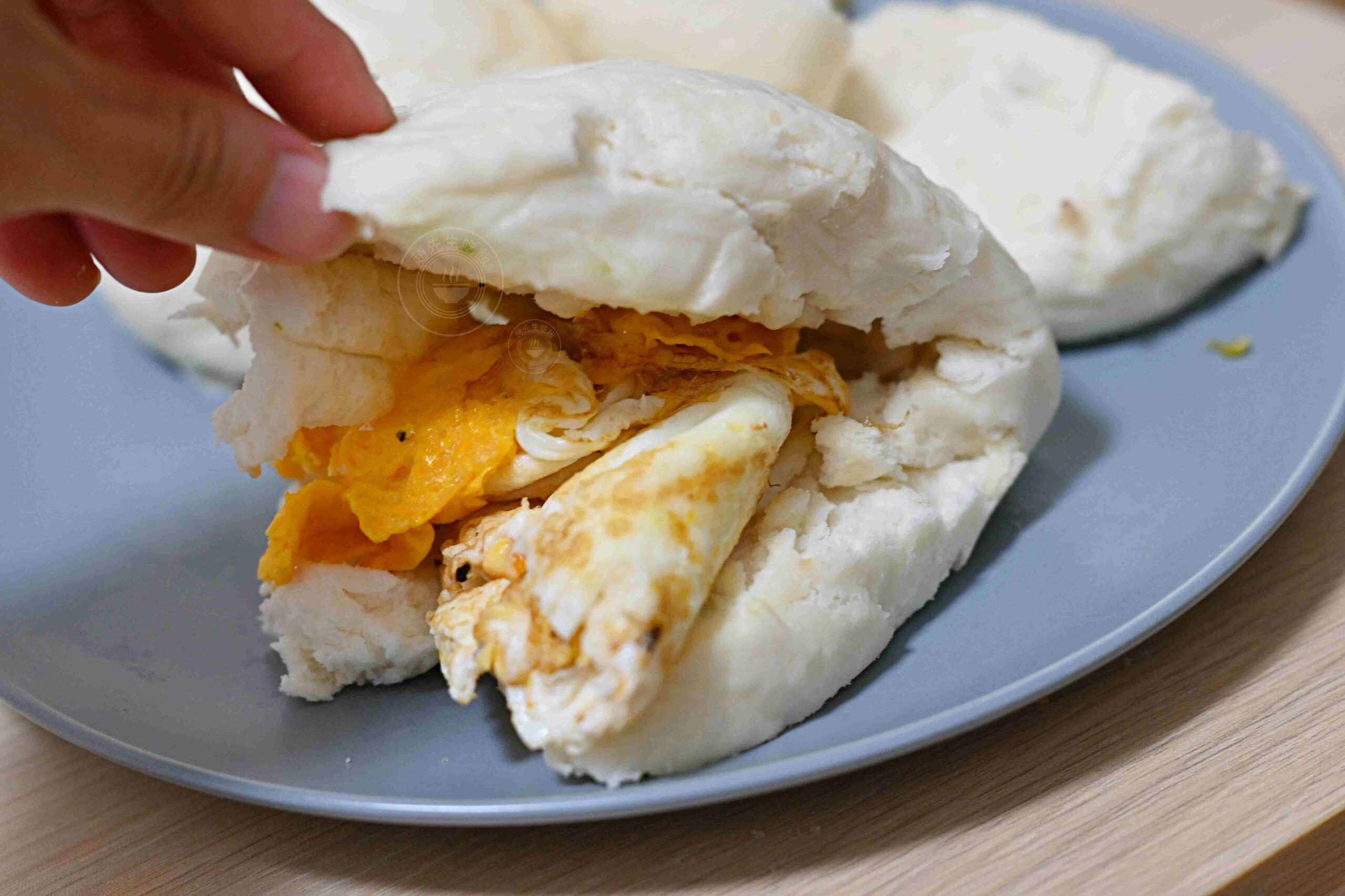 【宜蘭礁溪美食】礁溪包子饅頭專賣店，出爐秒殺、每人限購排隊老店推薦肉包饅頭(菜單) @趙先生吃飯