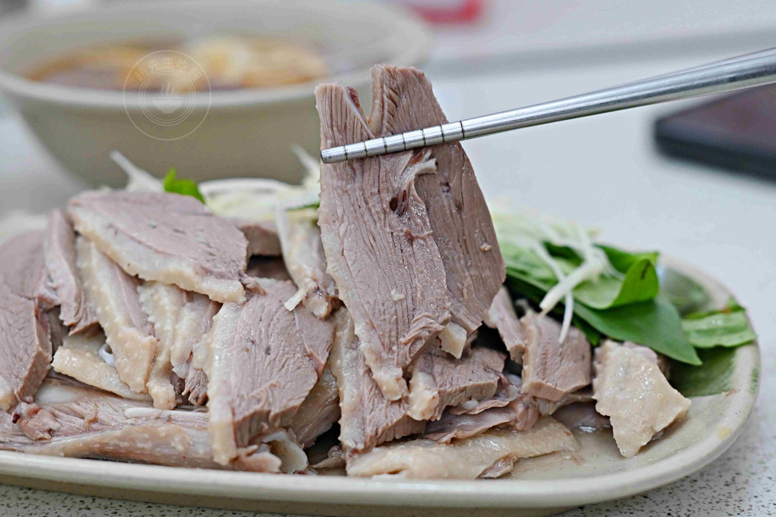 【景美夜市美食】鵝媽媽鵝肉切仔麵，連三年米其林必比登推薦超平價鵝肉推薦(菜單) @趙先生吃飯