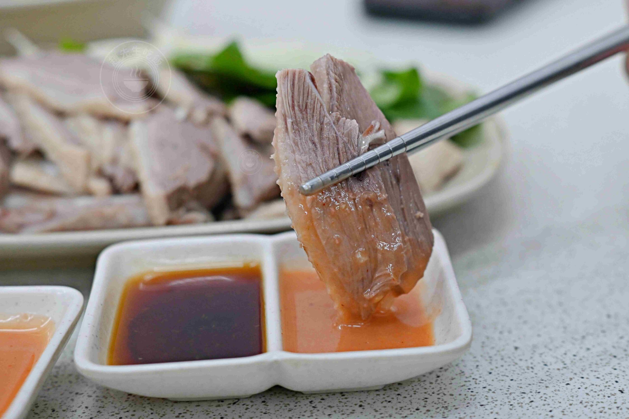 【景美夜市美食】鵝媽媽鵝肉切仔麵，連三年米其林必比登推薦超平價鵝肉推薦(菜單) @趙先生吃飯