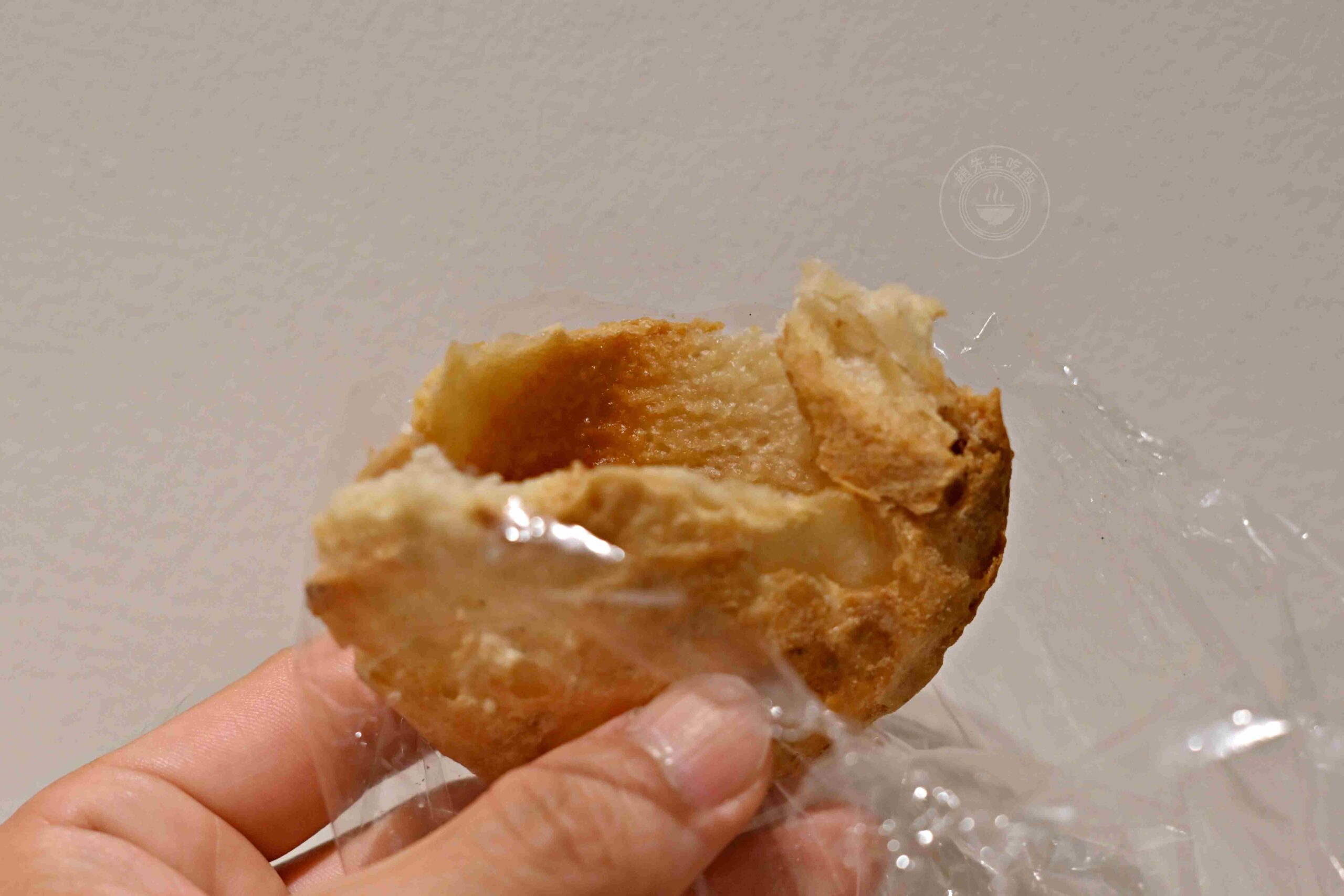 【彰化美食】北平香酥燒餅，在地50年隱藏版，炭火貼爐現烤古早味推薦(菜單) @趙先生吃飯