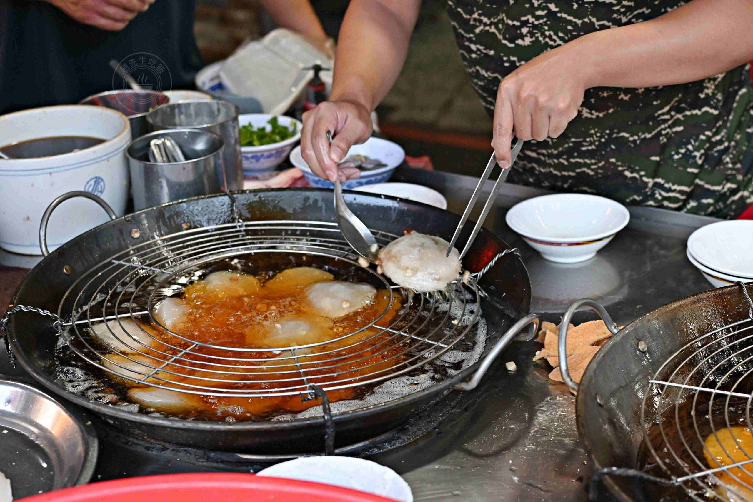 【鹿港美食】鹿港肉圓林，在地人私藏的祖傳三代低溫油泡老店推薦肉圓、丸仔湯(菜單) @趙先生吃飯
