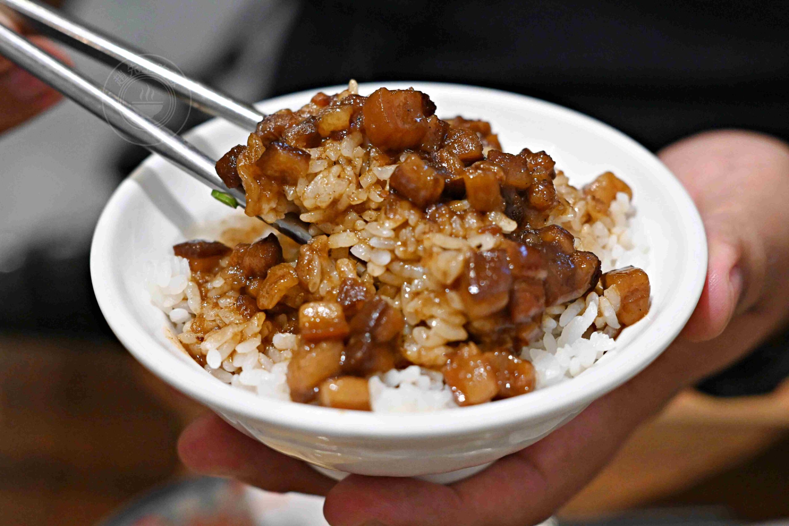 【新店美食】超人鱸魚湯，北部第一名魚湯，搬家後環境超好米其林認證推薦(菜單) @趙先生吃飯