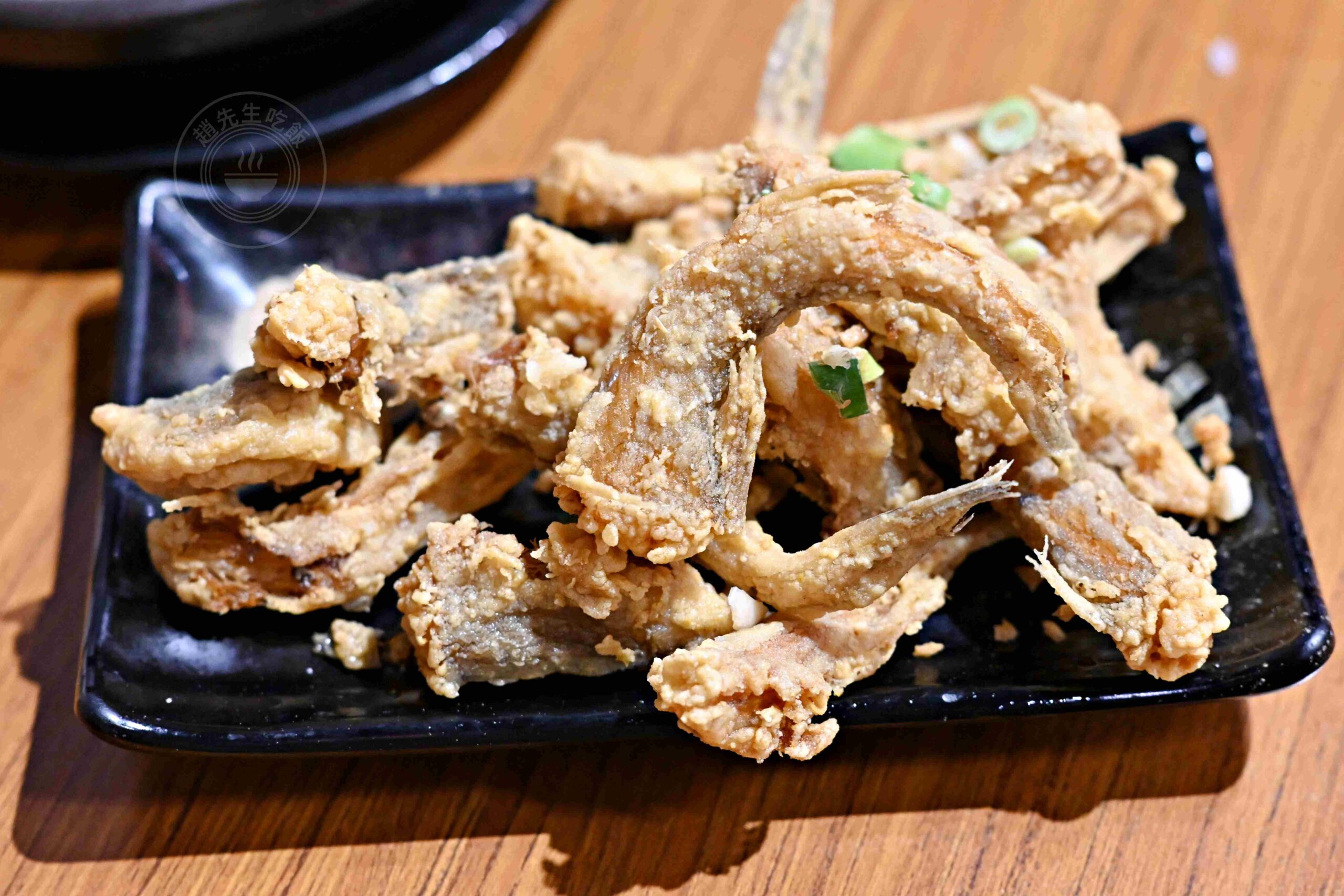 【金山老街美食】金山大碗螃蟹，不吃鴨肉改吃爆量海鮮沙公粥推薦(菜單) @趙先生吃飯