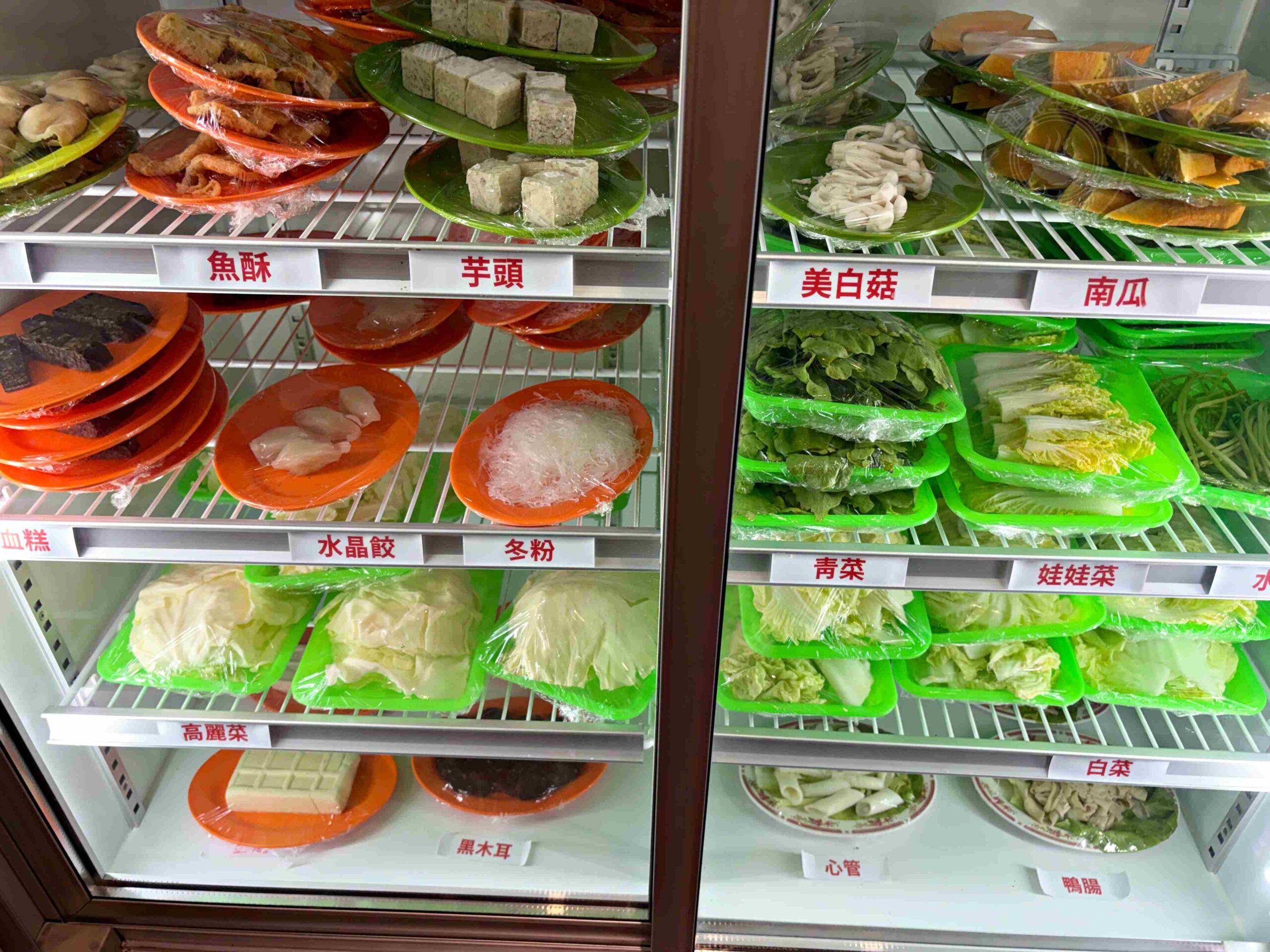 【永和美食】金川石頭火鍋，小紅莓創始人二代店，懷舊湯頭爆炒肉片推薦(菜單) @趙先生吃飯