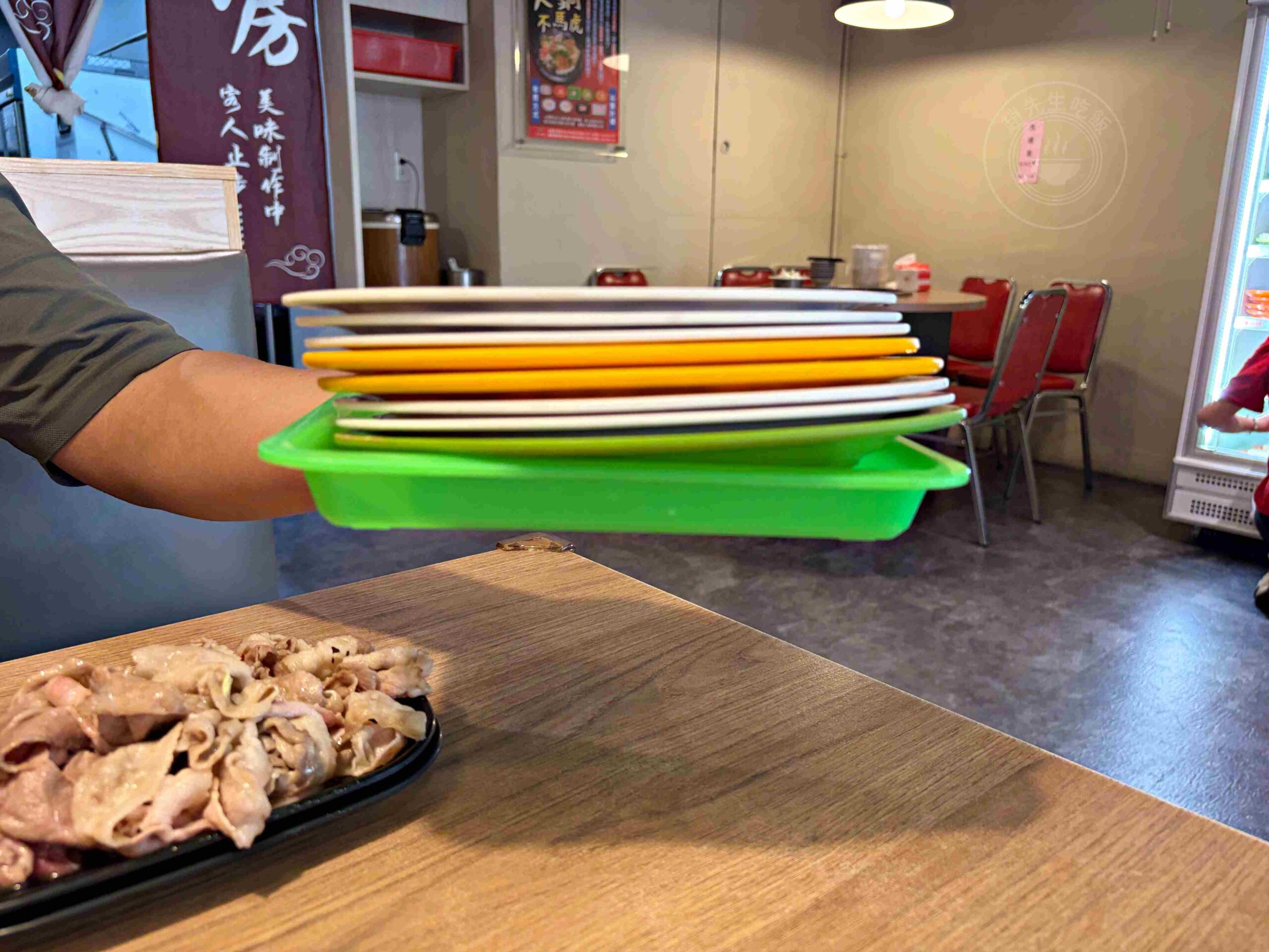 【永和美食】金川石頭火鍋，小紅莓創始人二代店，懷舊湯頭爆炒肉片推薦(菜單) @趙先生吃飯
