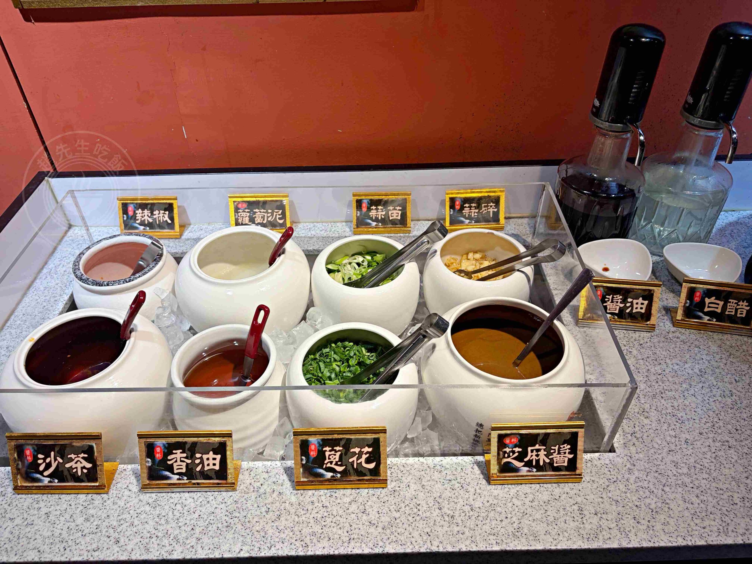 【林口美食】舞之椒頂級麻辣鴛鴦鍋，肉片超大盤，純正四川湯底直接喝也可以推薦(菜單) @趙先生吃飯