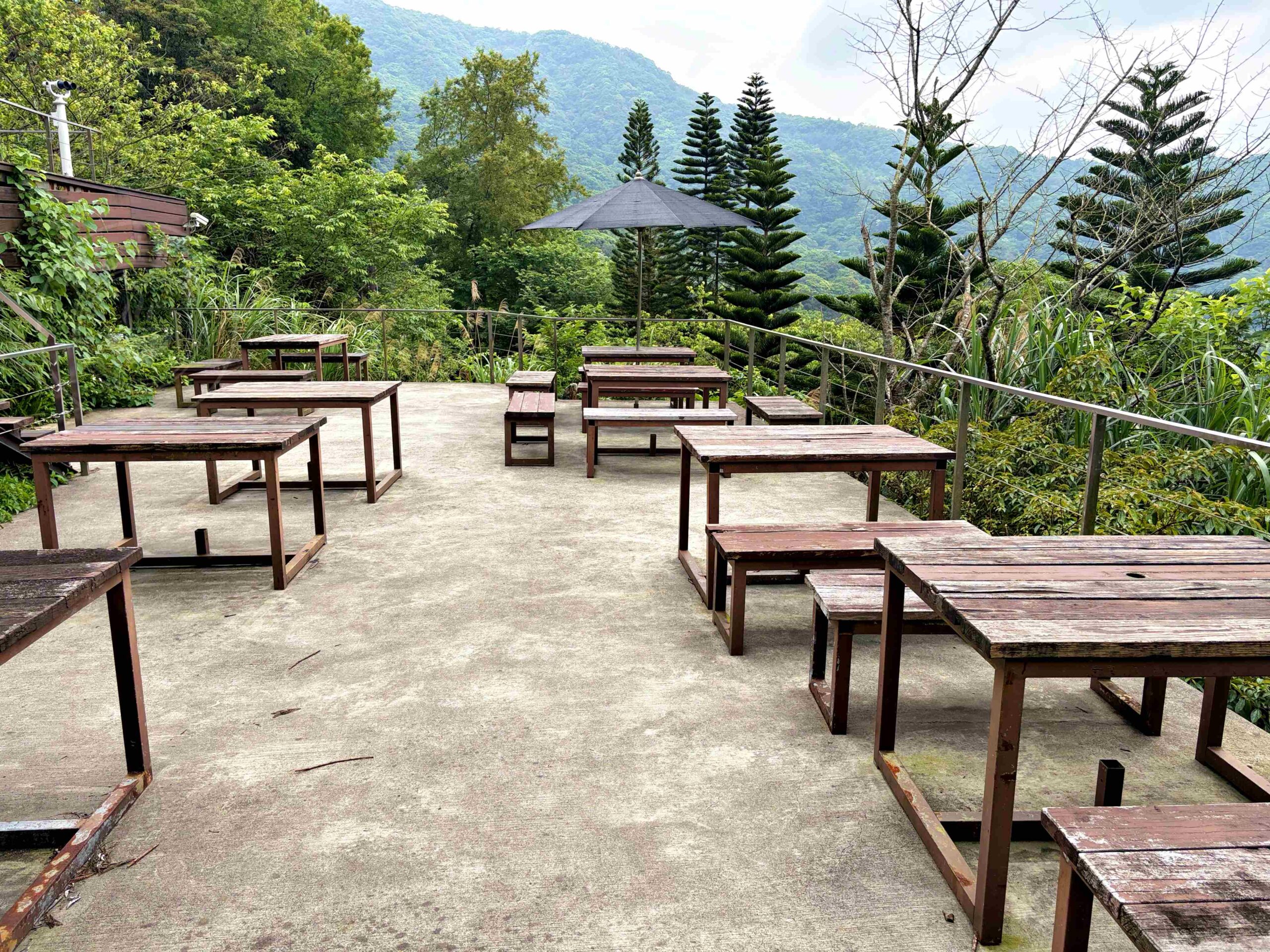 【三峽美食】禾煦熊空茶園，海拔700公尺的森林秘境眺望城市景觀推薦(資訊整理、門票) @趙先生吃飯