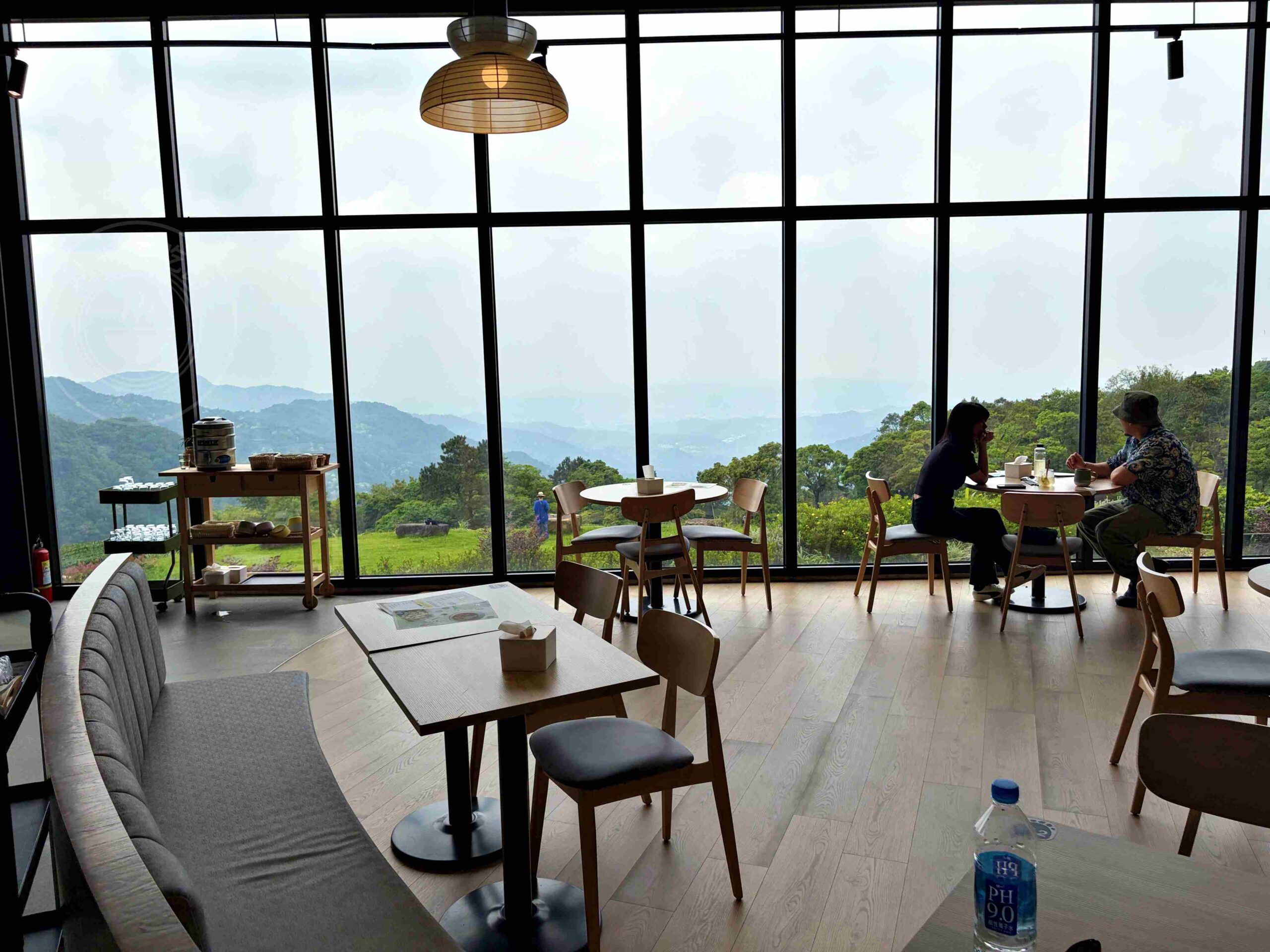【三峽美食】禾煦熊空茶園，海拔700公尺的森林秘境眺望城市景觀推薦(資訊整理、門票) @趙先生吃飯