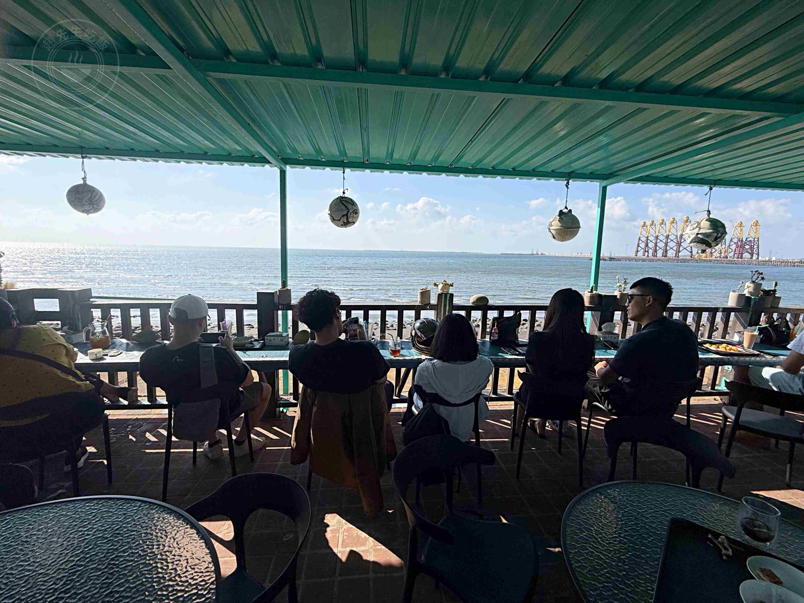 【林口美食】6115 Cafe，50元喝飲料吃東西，就能整天看超美海景，不限時咖啡廳推薦(菜單) @趙先生吃飯