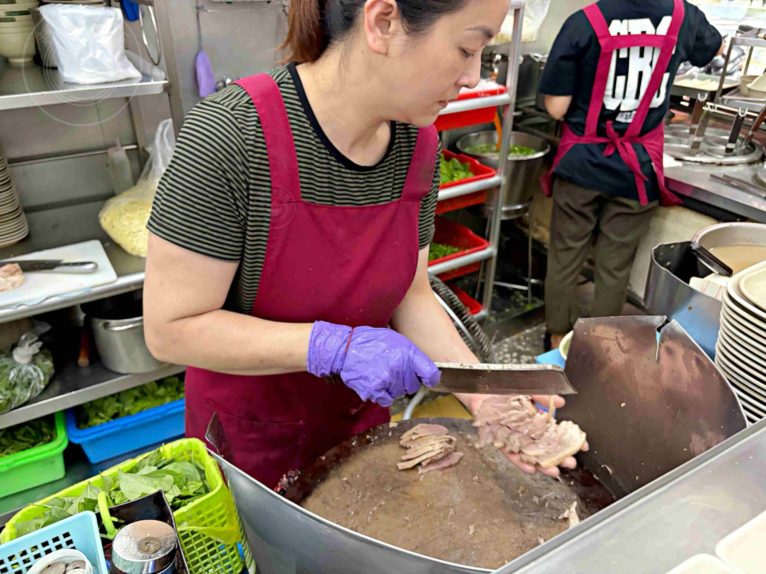 【景美夜市美食】鵝媽媽鵝肉切仔麵，連三年米其林必比登推薦超平價鵝肉推薦(菜單) @趙先生吃飯