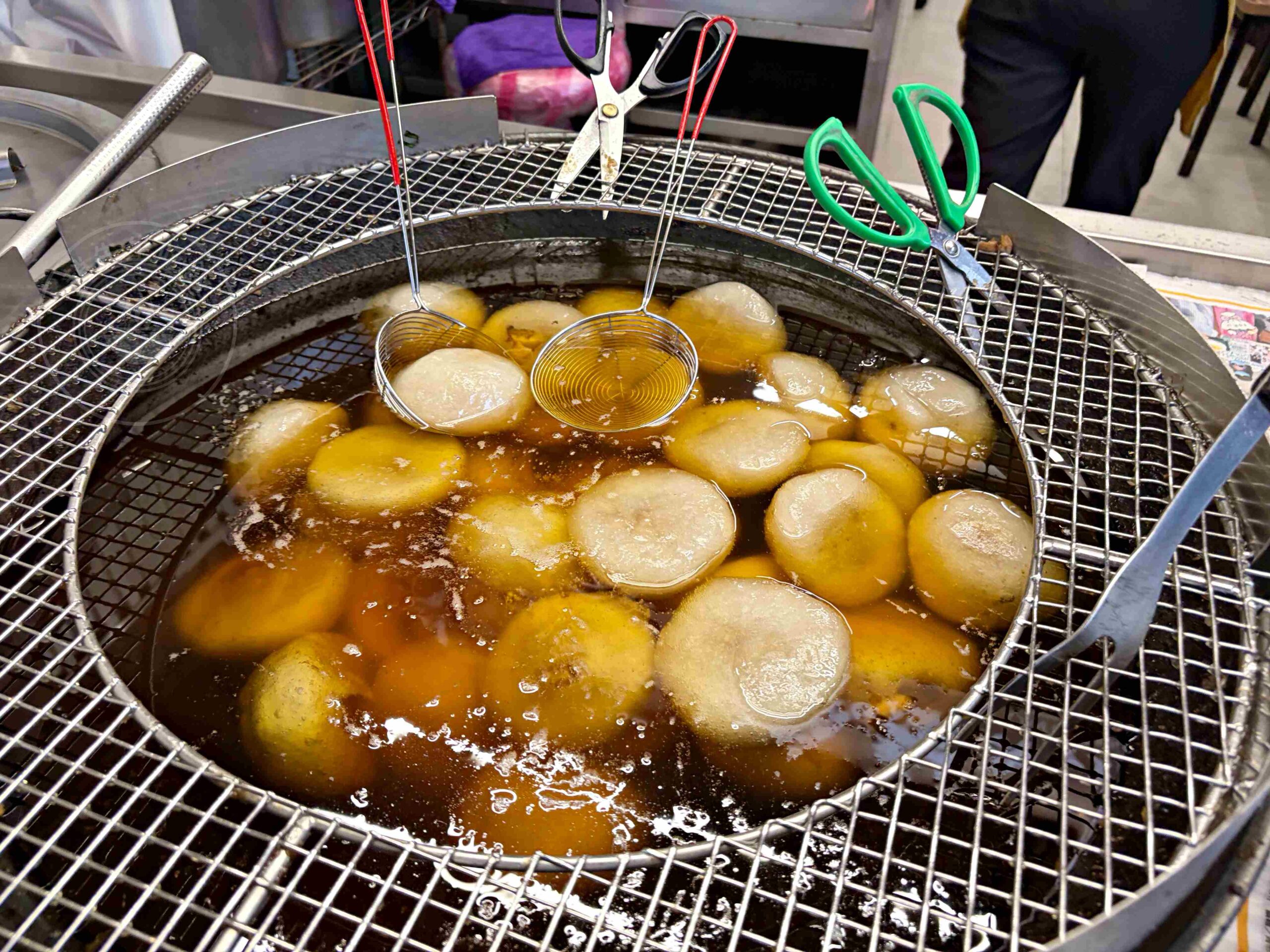 【三重美食】萬粒肉圓，三和夜市50年老店，從小吃到大銅板美食好吃推薦(菜單) @趙先生吃飯