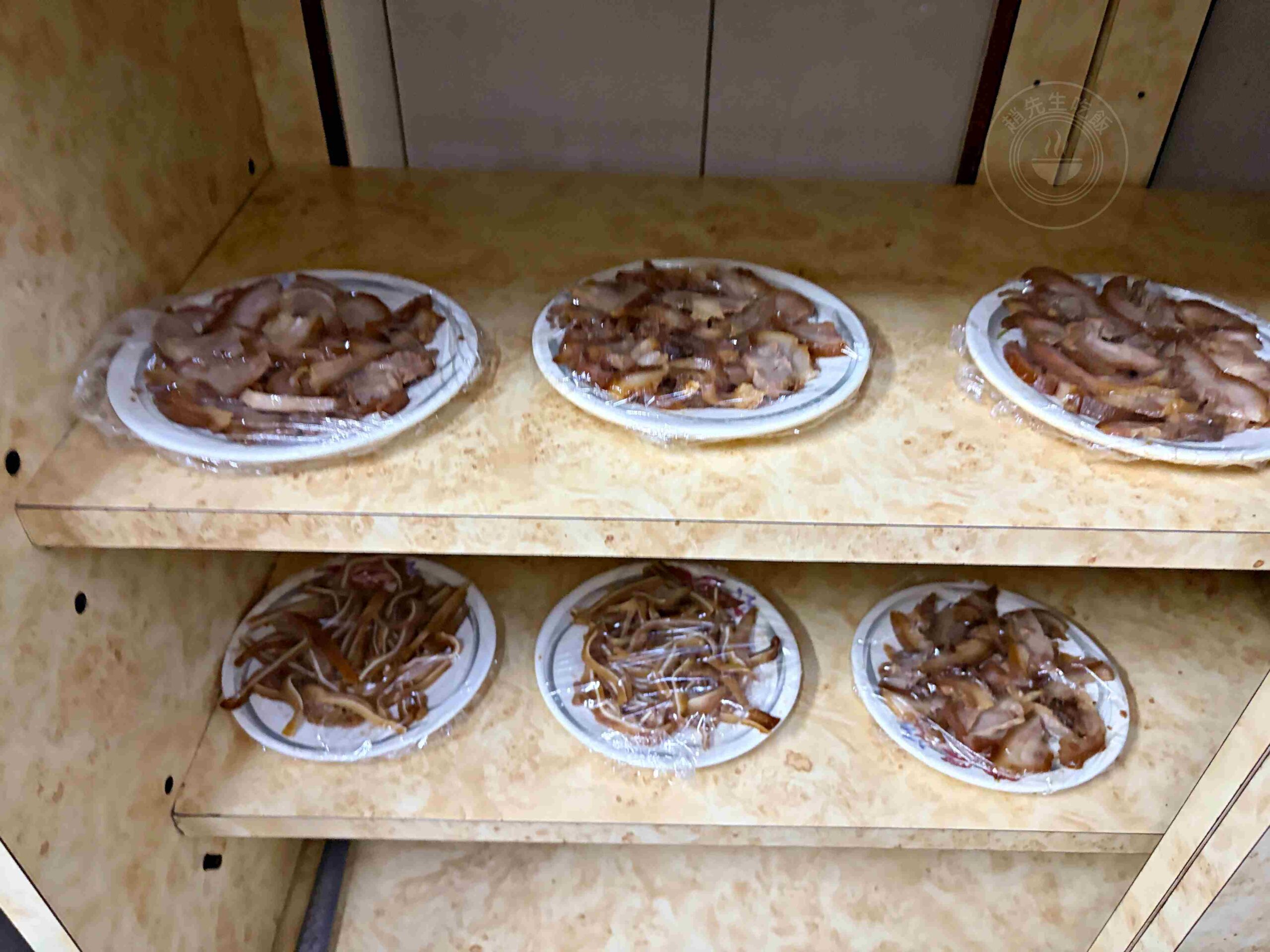 【彰化美食】聞香牛肉麵，湯麵無限續加吃到飽推薦(菜單) @趙先生吃飯