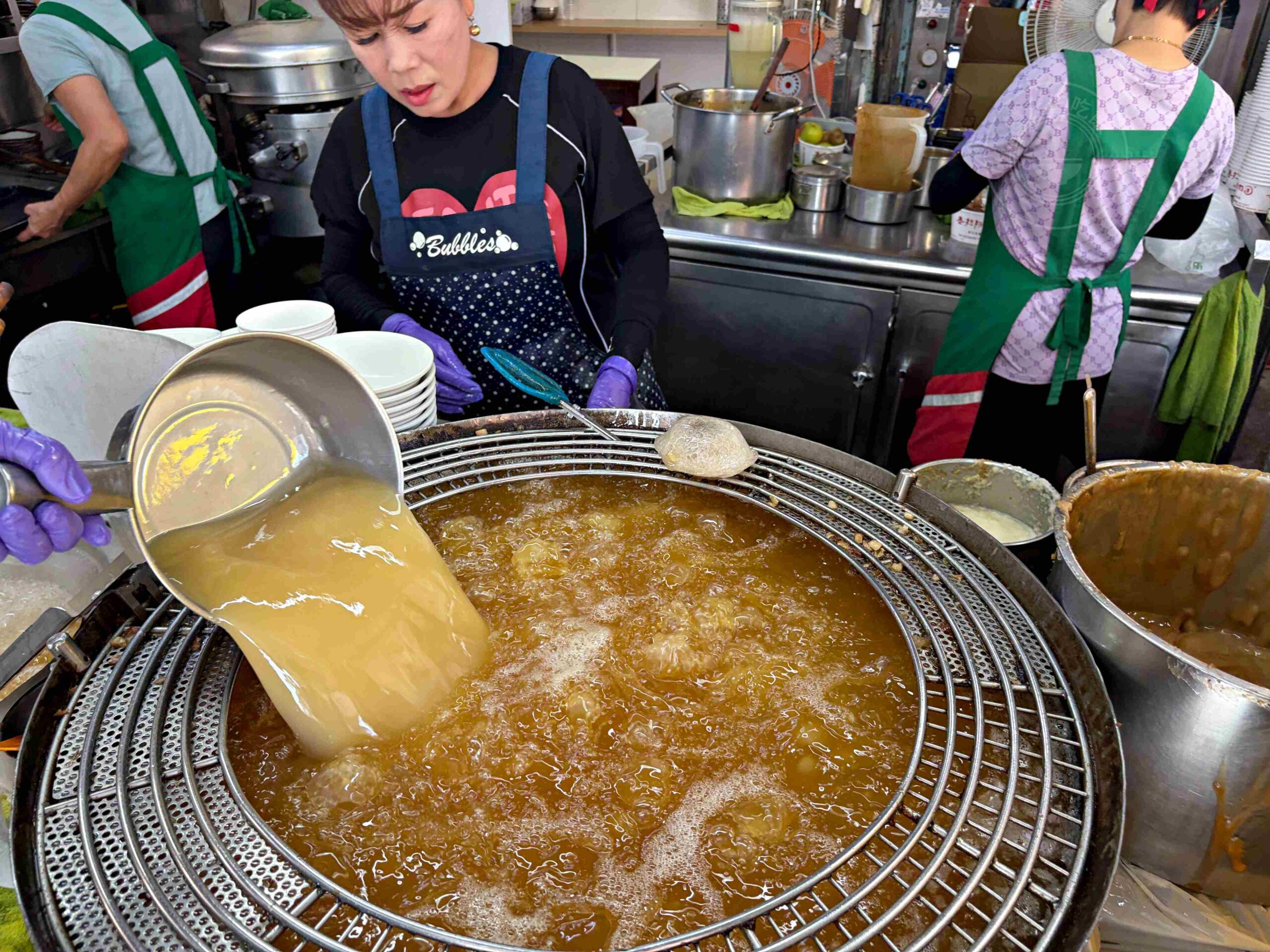 【彰化美食】彰化老担阿璋肉圓，五十年的傳統油泡Q彈味道推薦(菜單) @趙先生吃飯