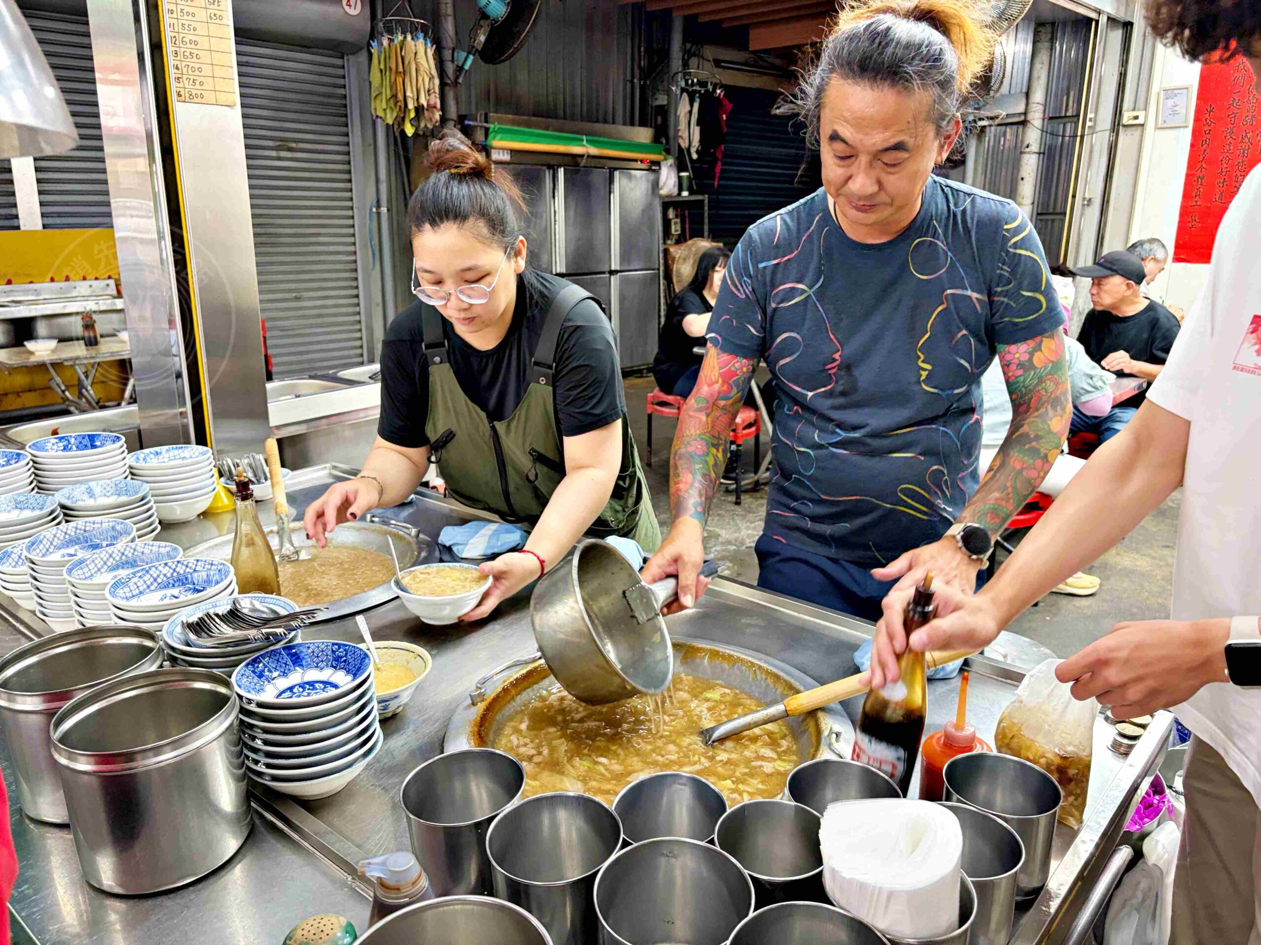 【彰化美食】車路口肉羹，傳承60年，在地人、500碗都推薦的古早味推薦(菜單) @趙先生吃飯